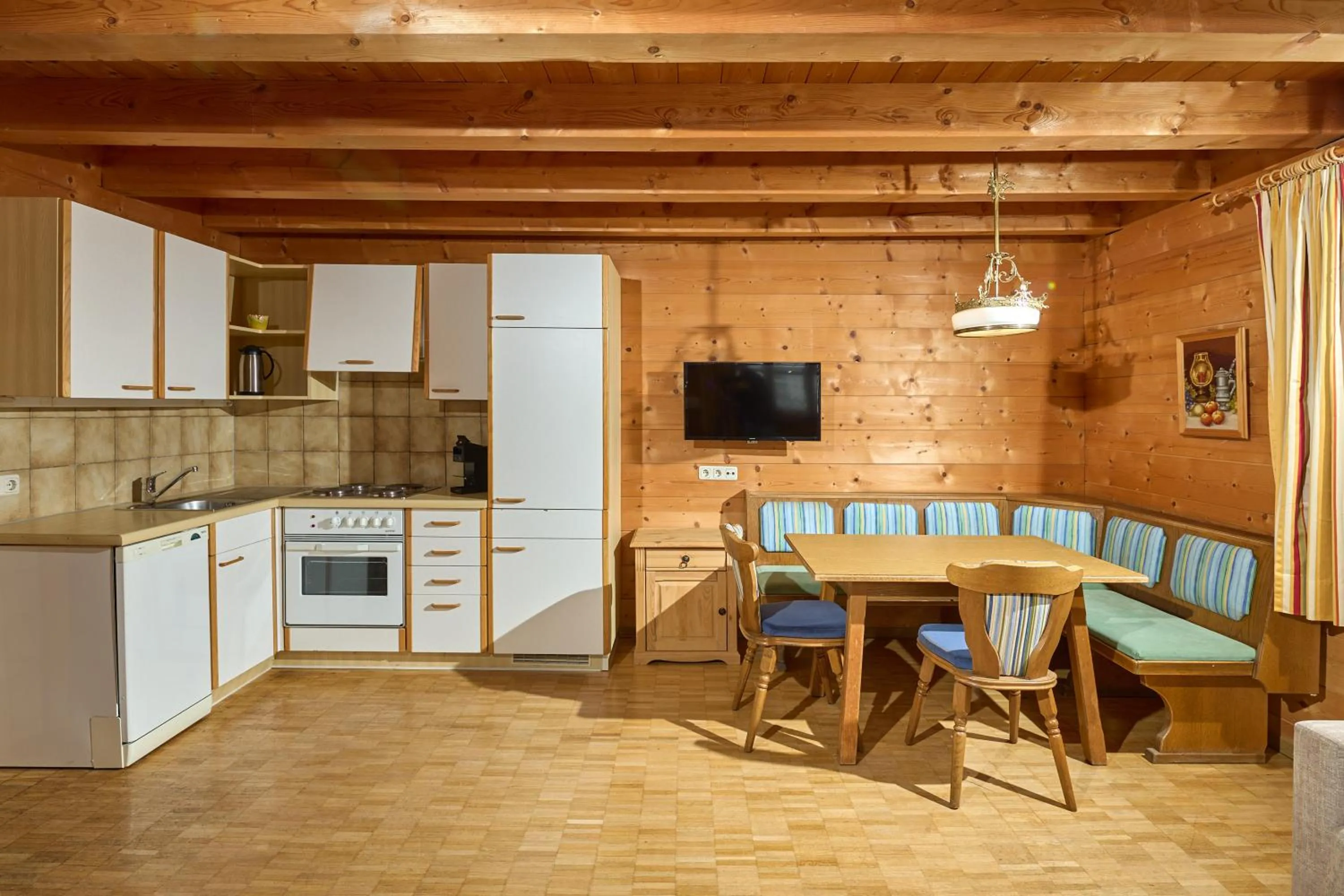 Alt Montafon Hotel Appartements by Pferd auf Wolke