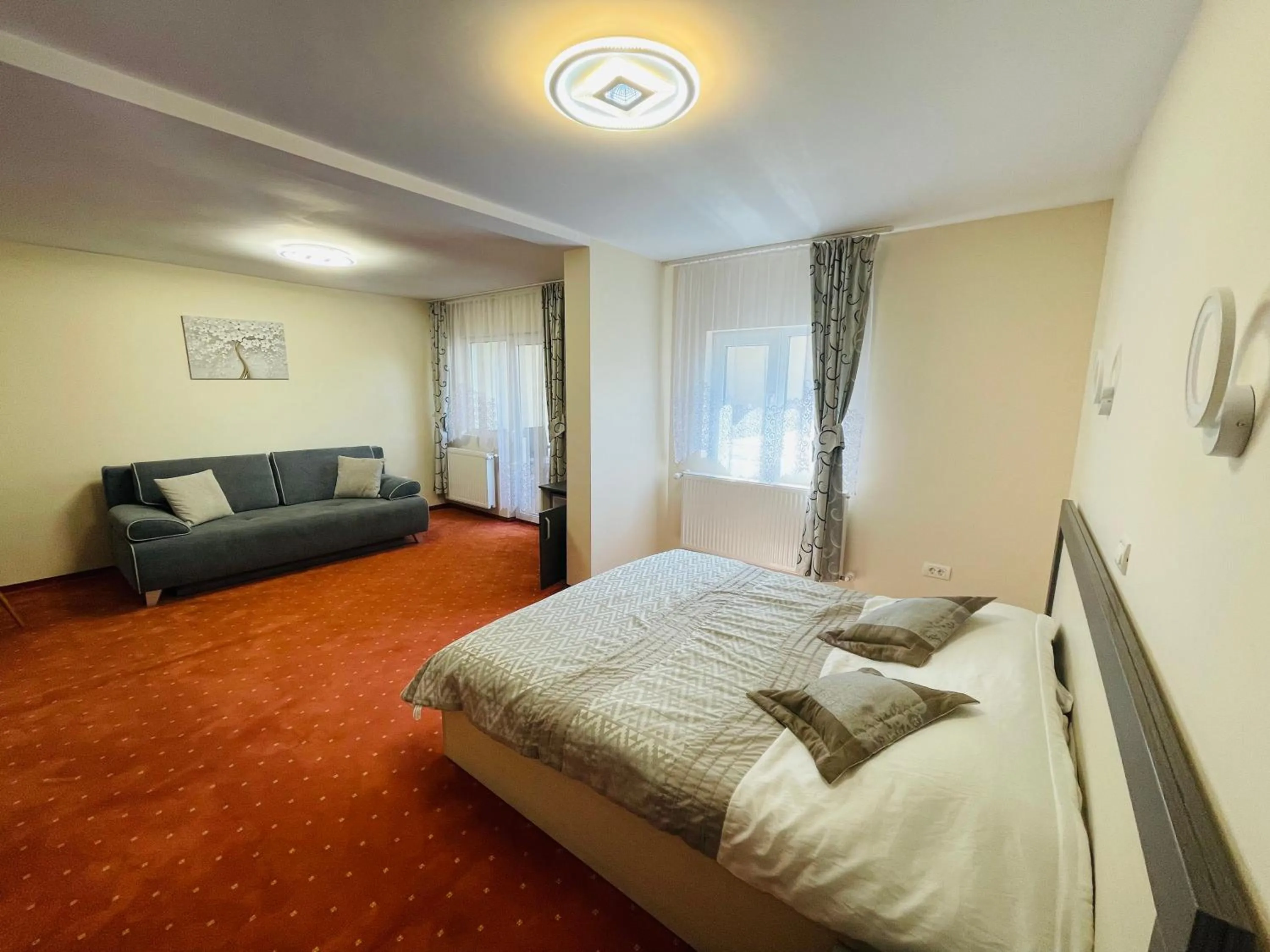 Bed in Pensiunea Sport