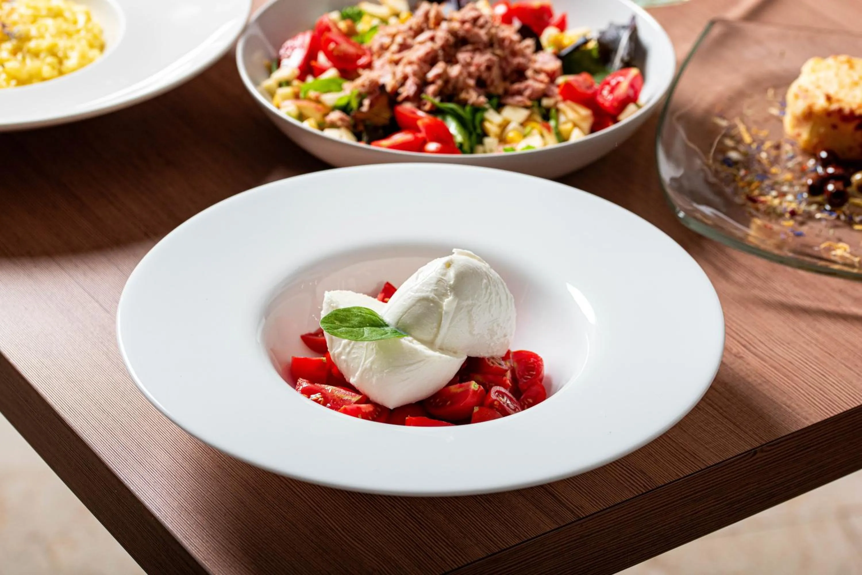 Meals in Phi Hotel Milano