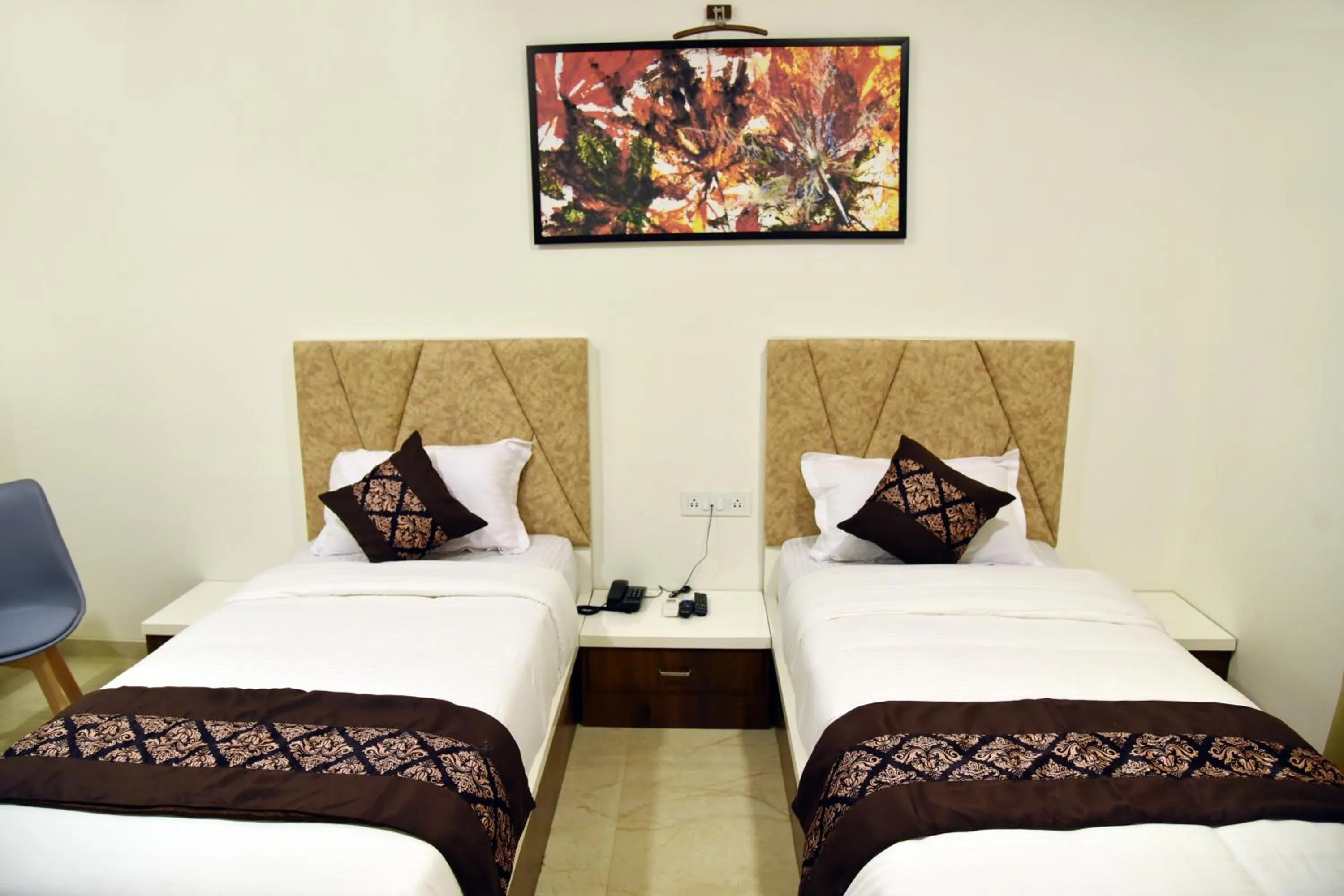Bed in Hotel Grand Ecotel, Aurangabad