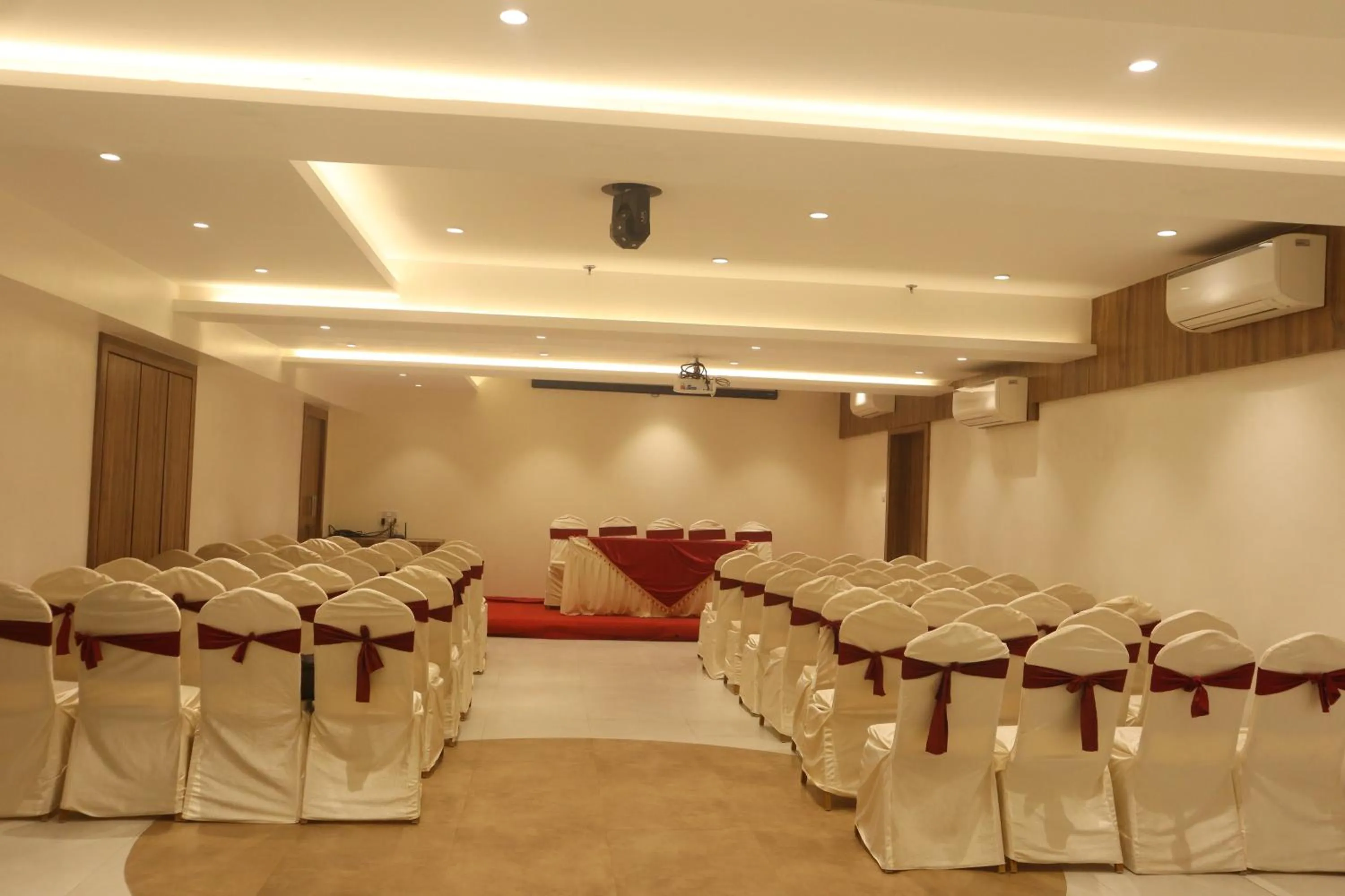 Seating area in Hotel Grand Ecotel, Aurangabad