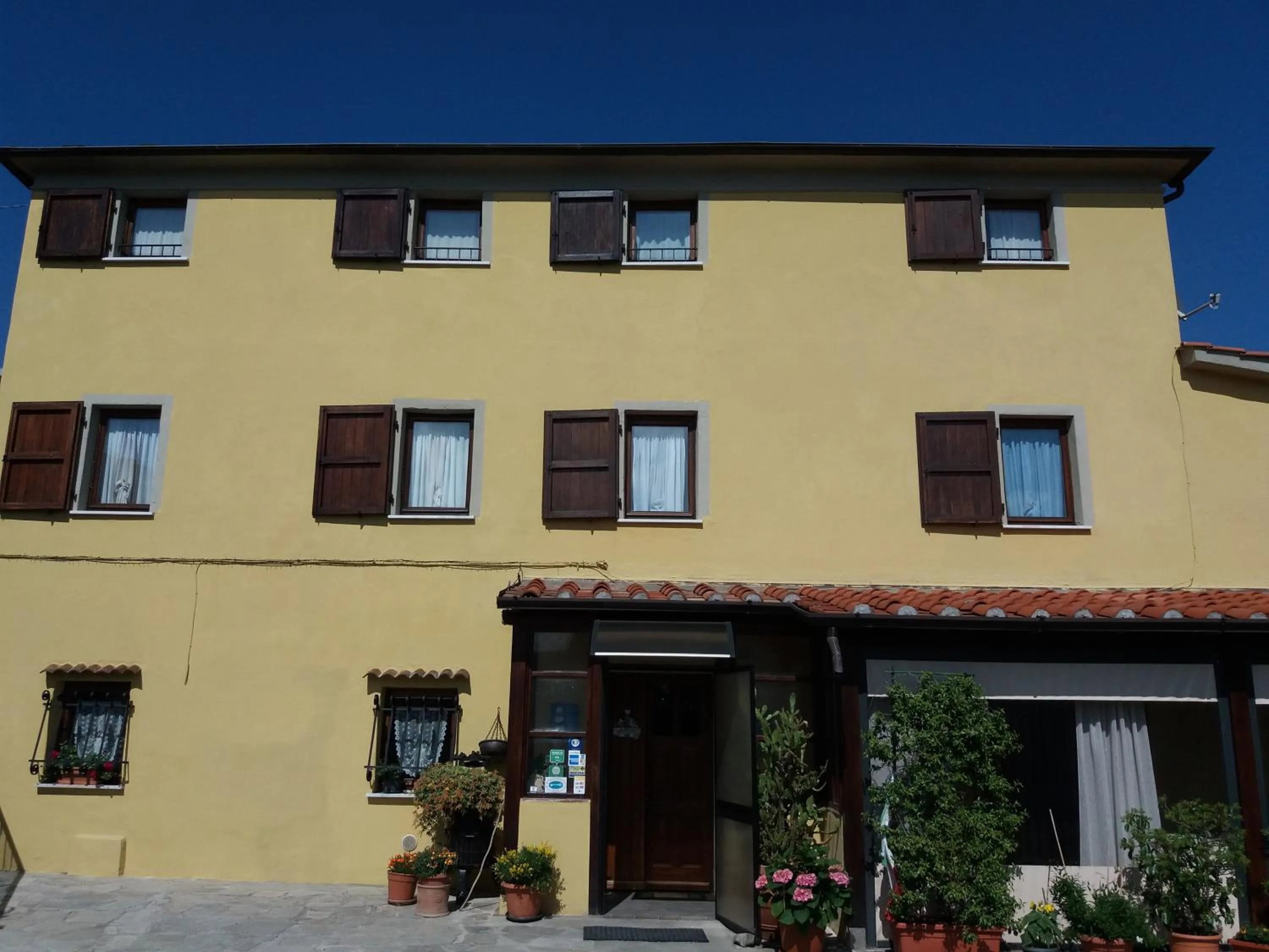 Property building in Le Travi