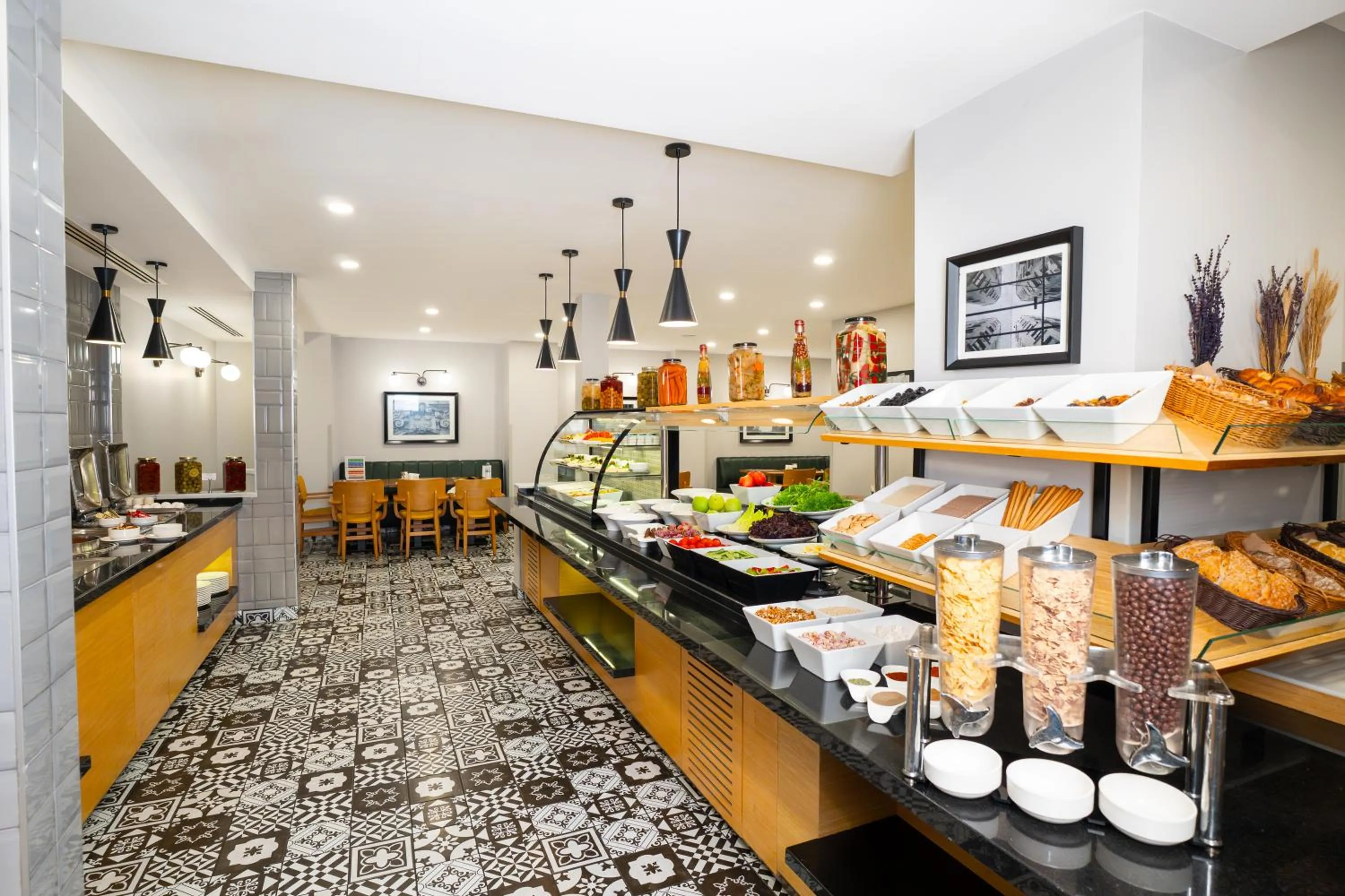 Breakfast in Akka Suites Taksim-Special Class