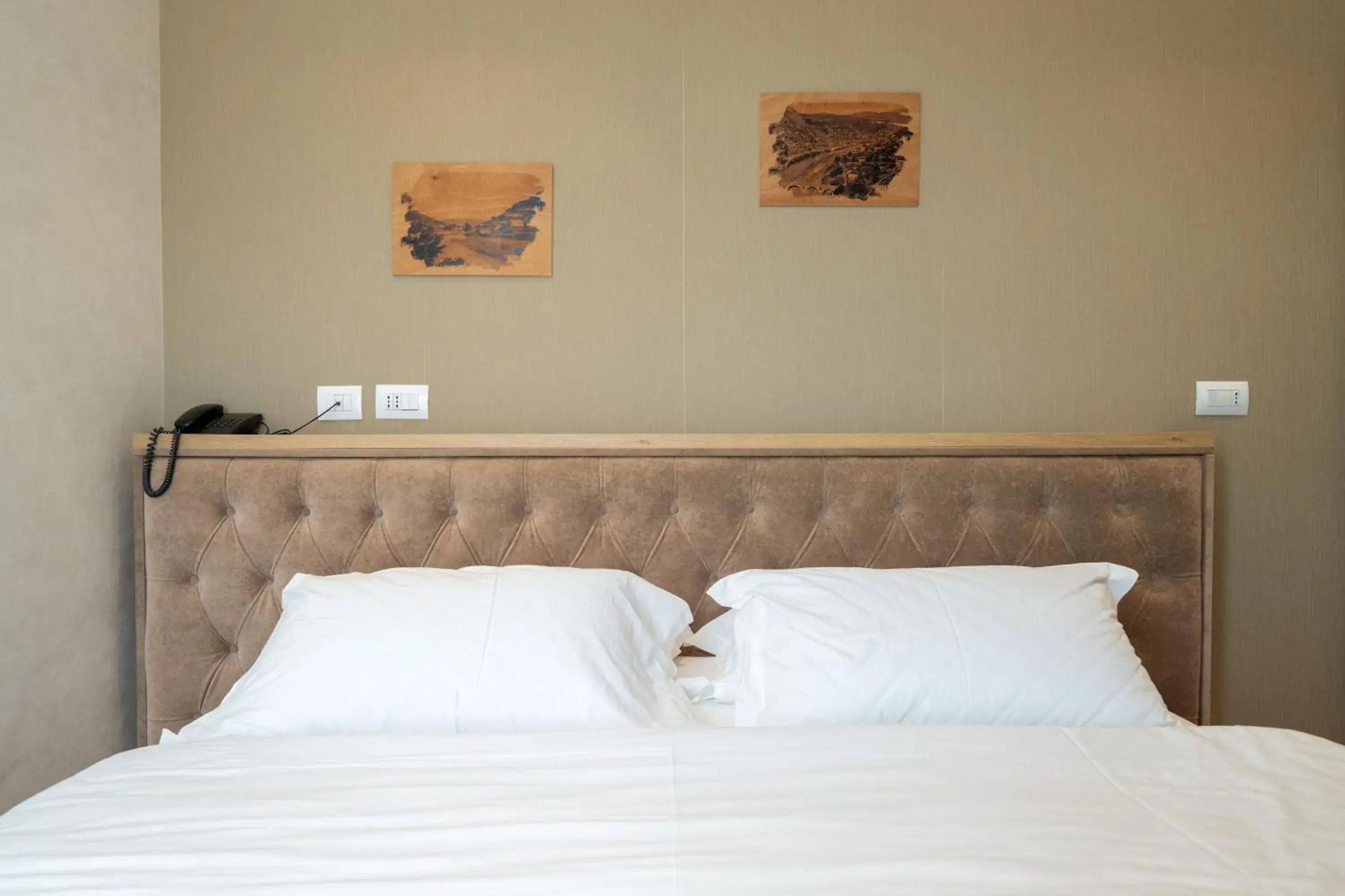 Deluxe Double or Twin Room in MERKO HOTEL Deluxe Double or Twin Room in MERKO HOTEL