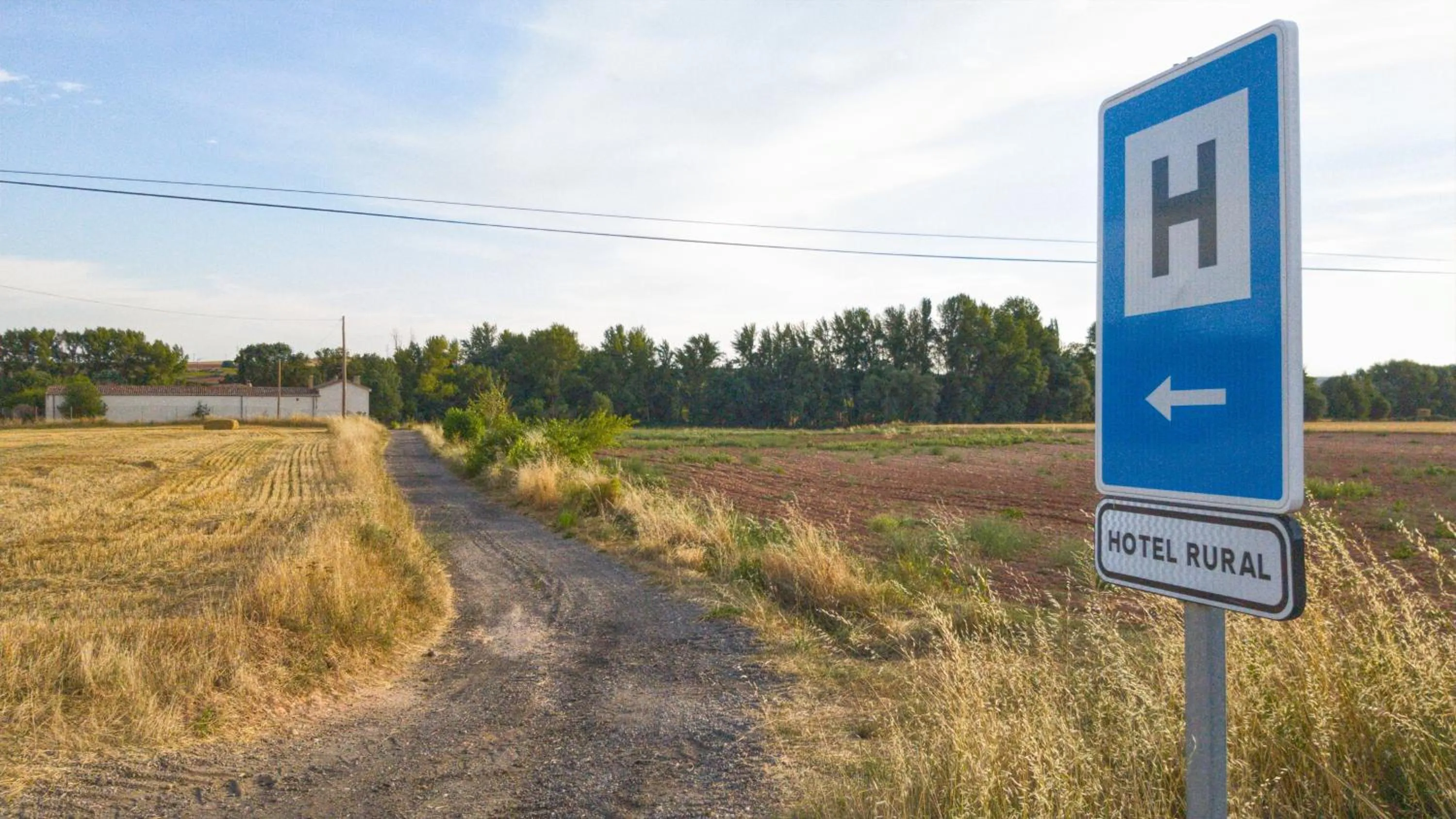 Property logo or sign in Molino De La Vega