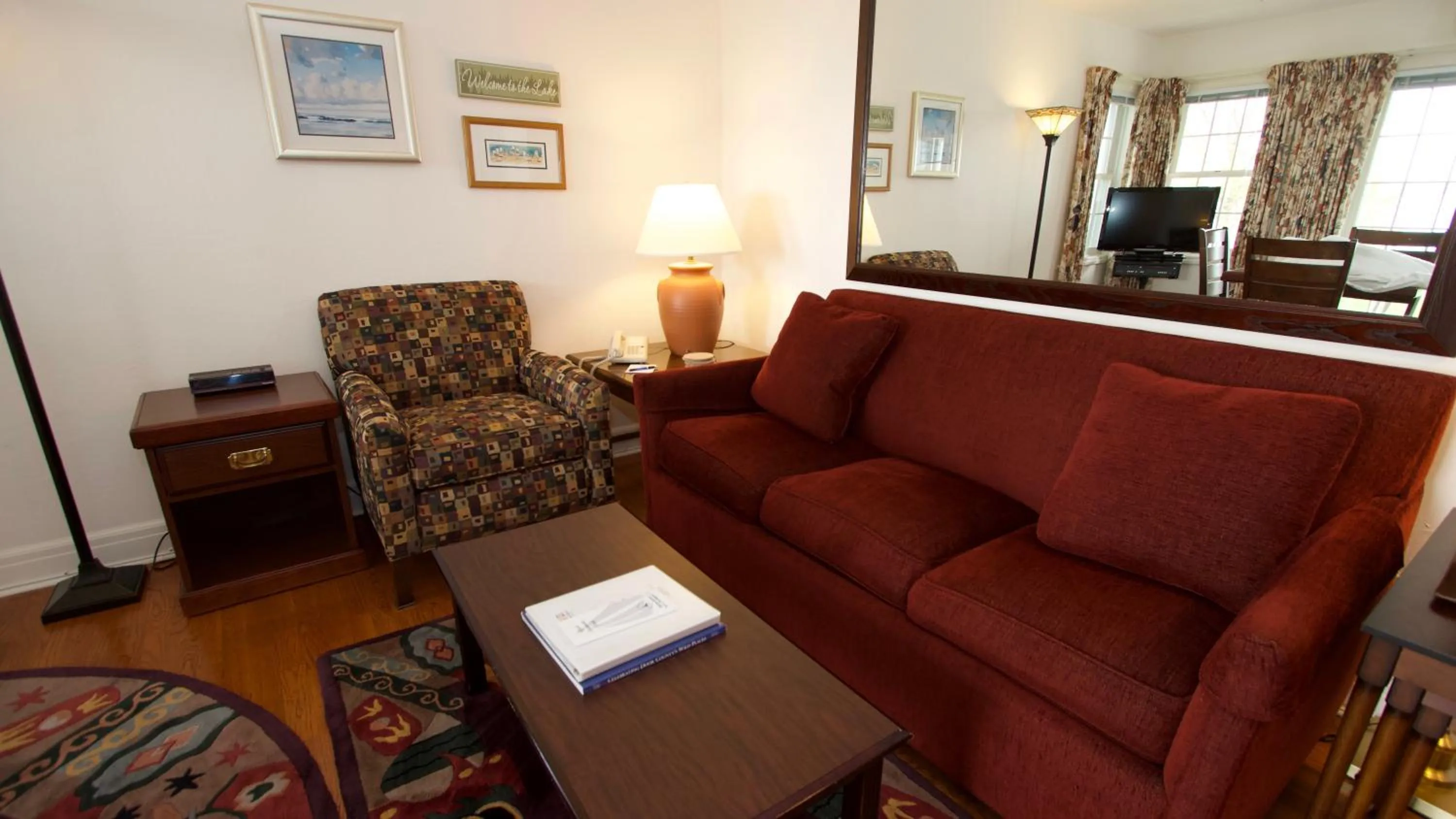 Living room in Baileys Harbor Yacht Club Resort