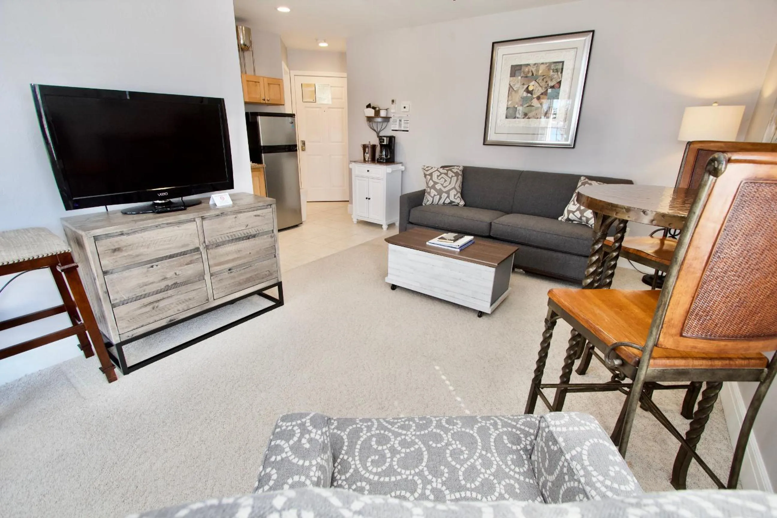 Living room in Baileys Harbor Yacht Club Resort