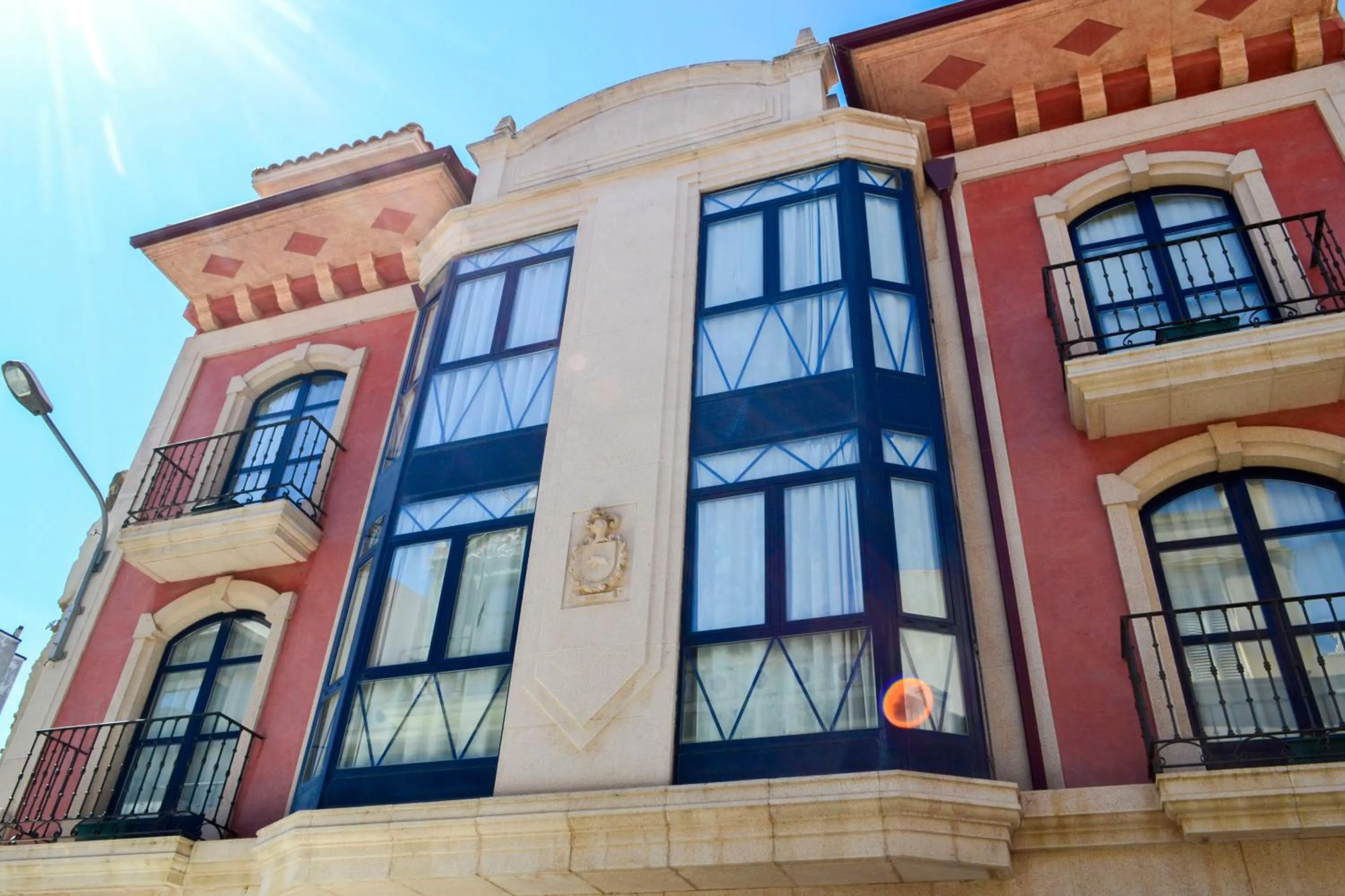 Property building in Alda Vía de la Plata Rooms