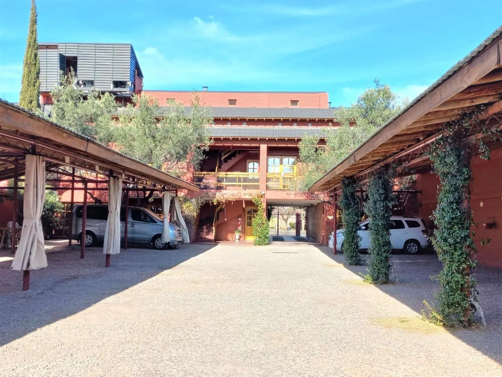 Parking in Colorina Complejo Residencial