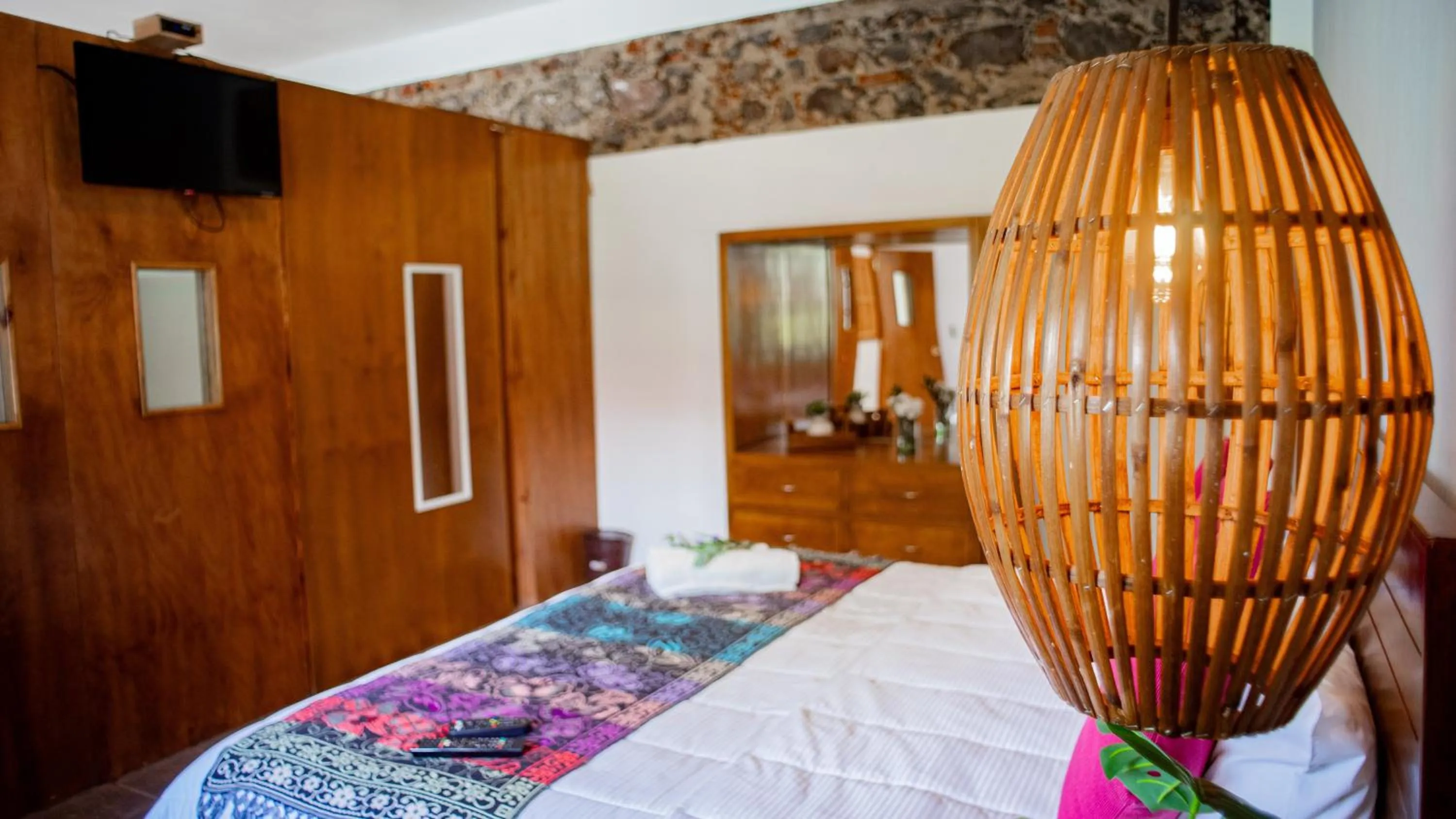 TV and multimedia, Bed in HOTEL EX HACIENDA EL MOLINO