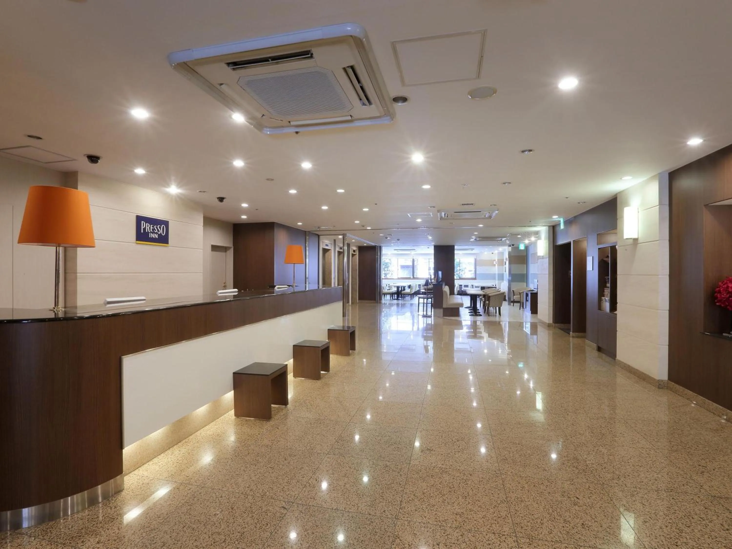 Lobby or reception in Keio Presso Inn Kanda