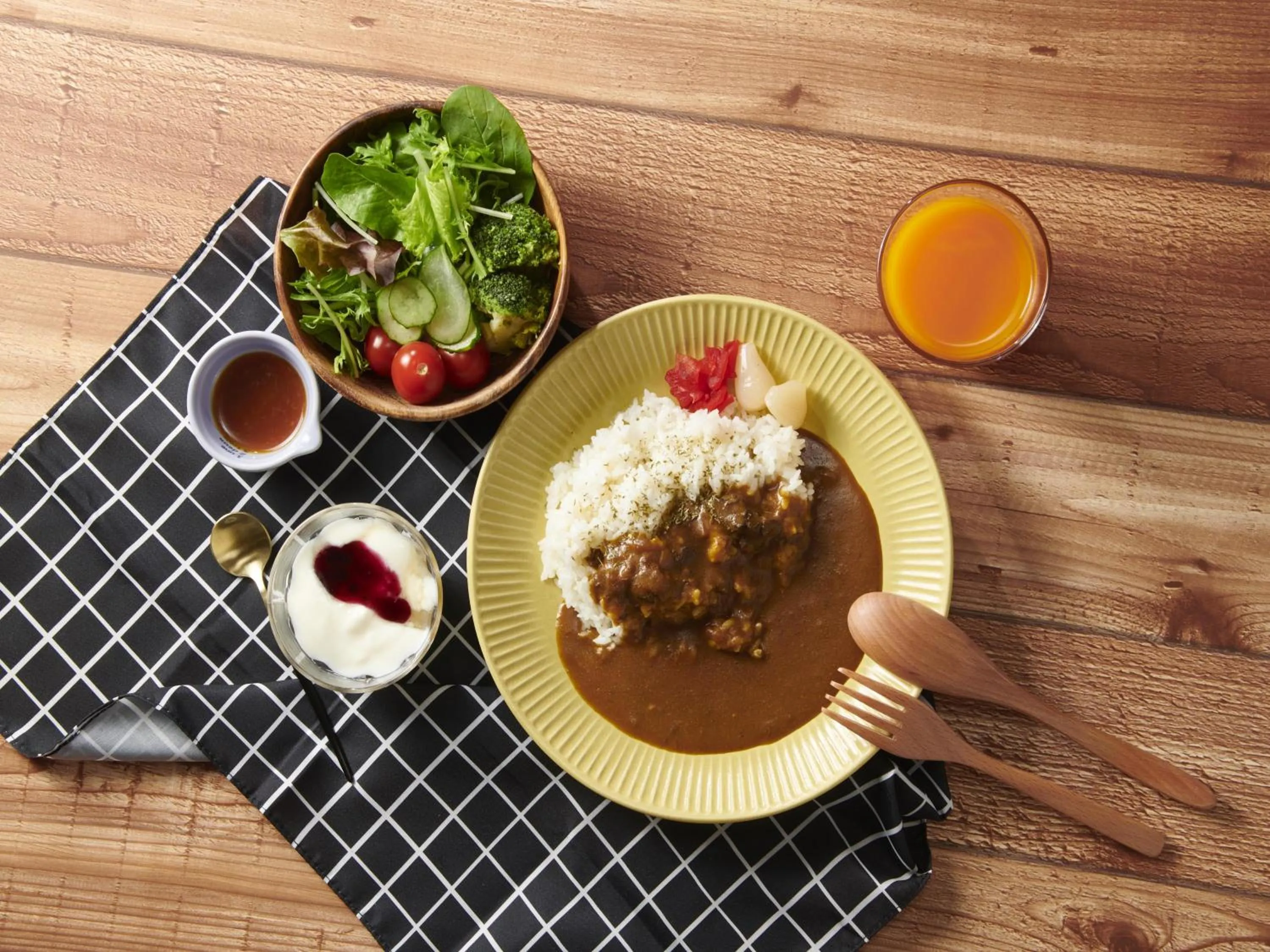 Buffet breakfast in Keio Presso Inn Kanda