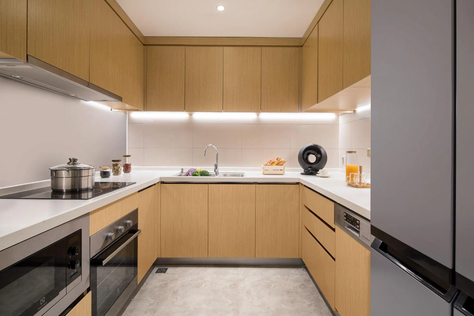 Kitchen or kitchenette, Kitchen/Kitchenette in Somerset Zhuankou Wuhan