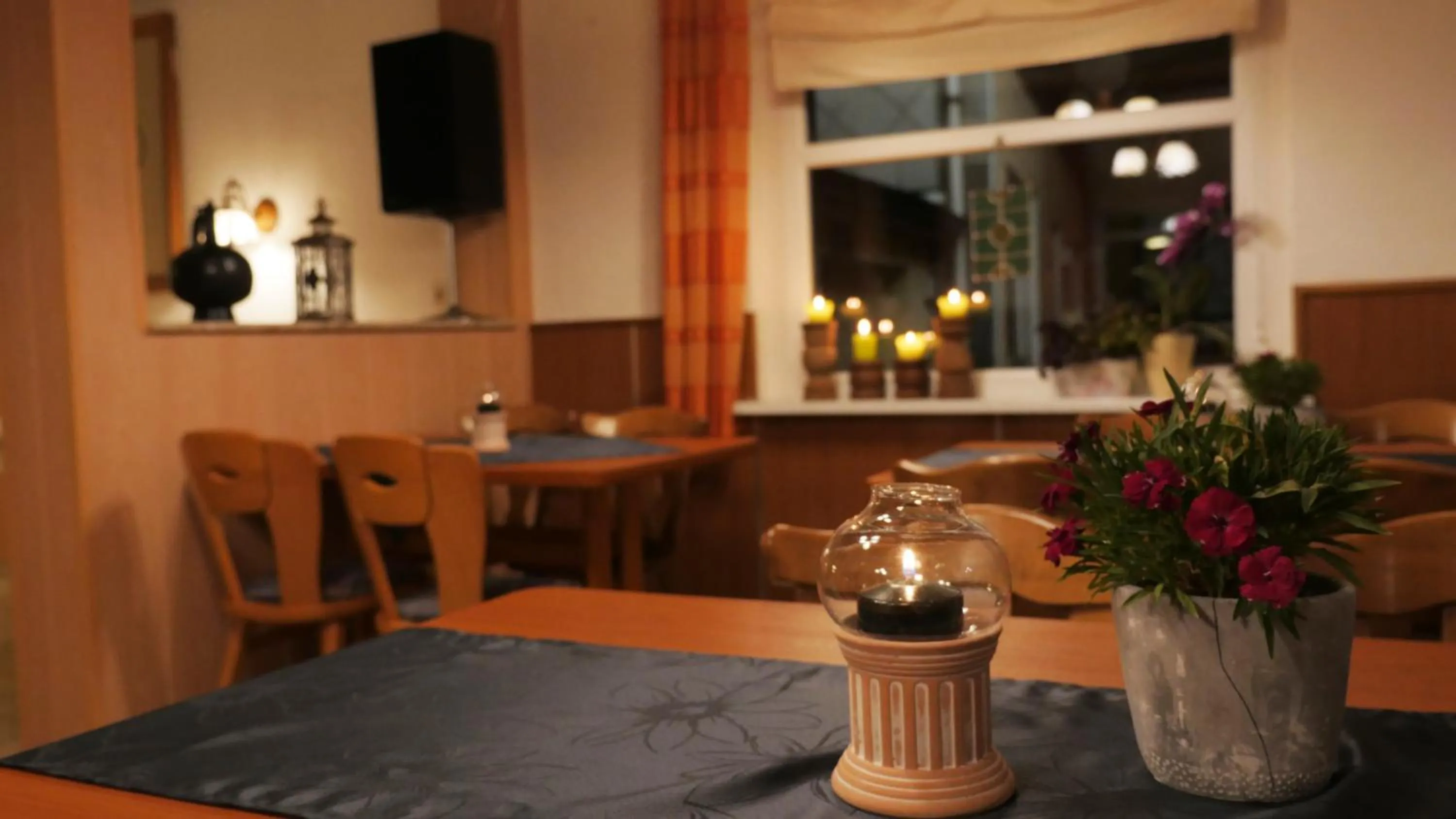 Food and drinks in Hotel zur Post