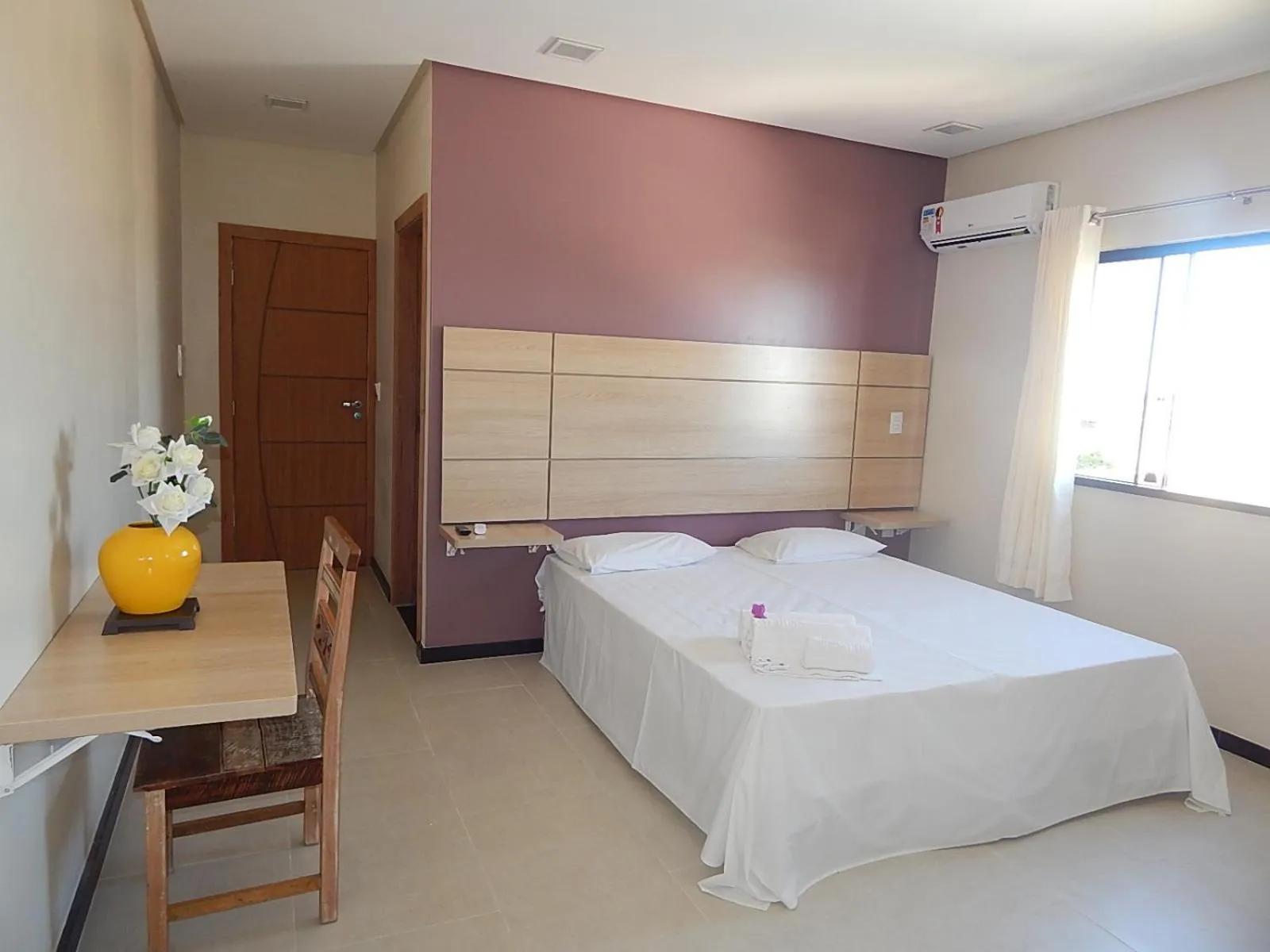 Bed in Hotel Oceania