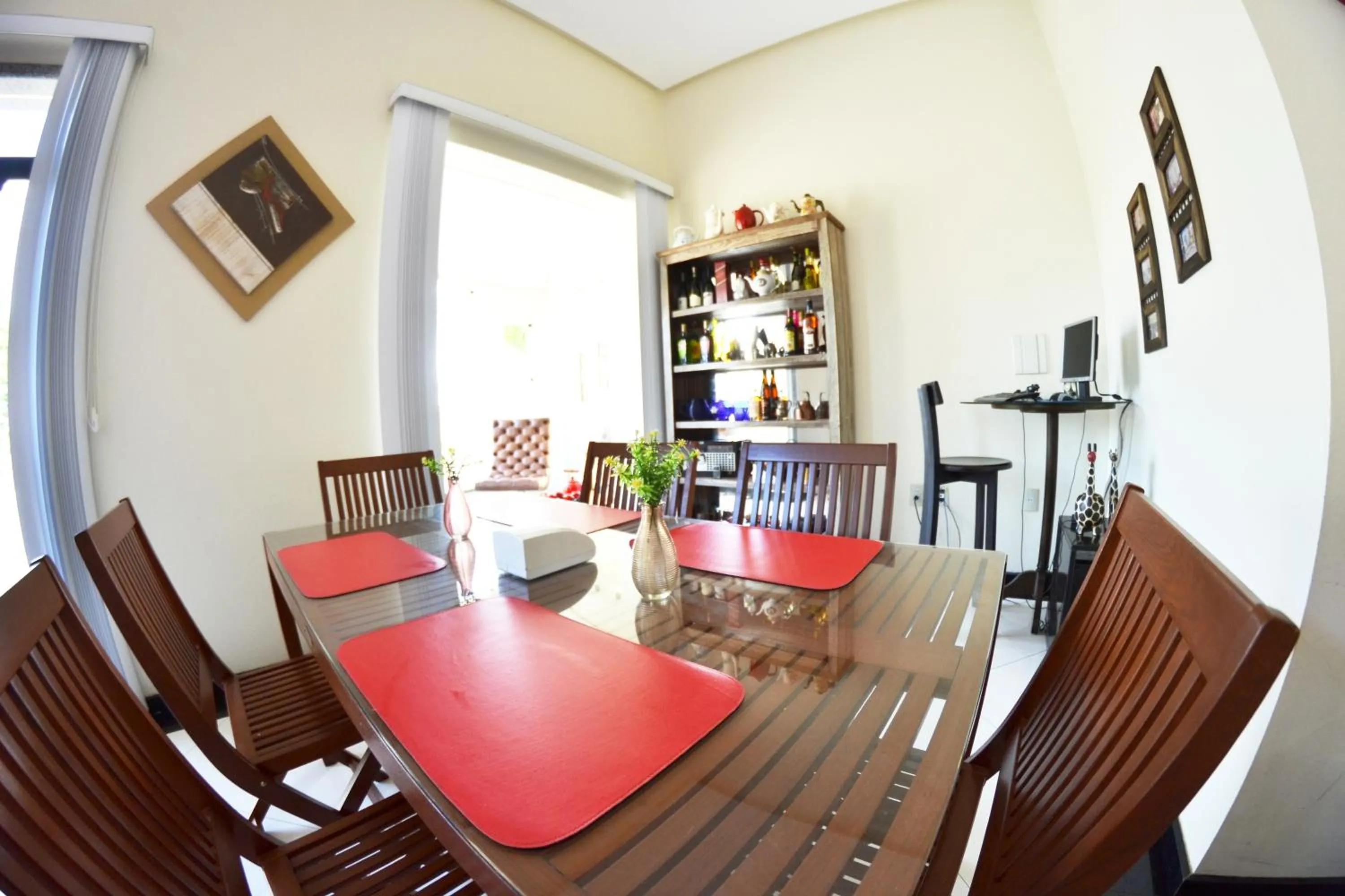 Food and drinks in Hotel Oceania