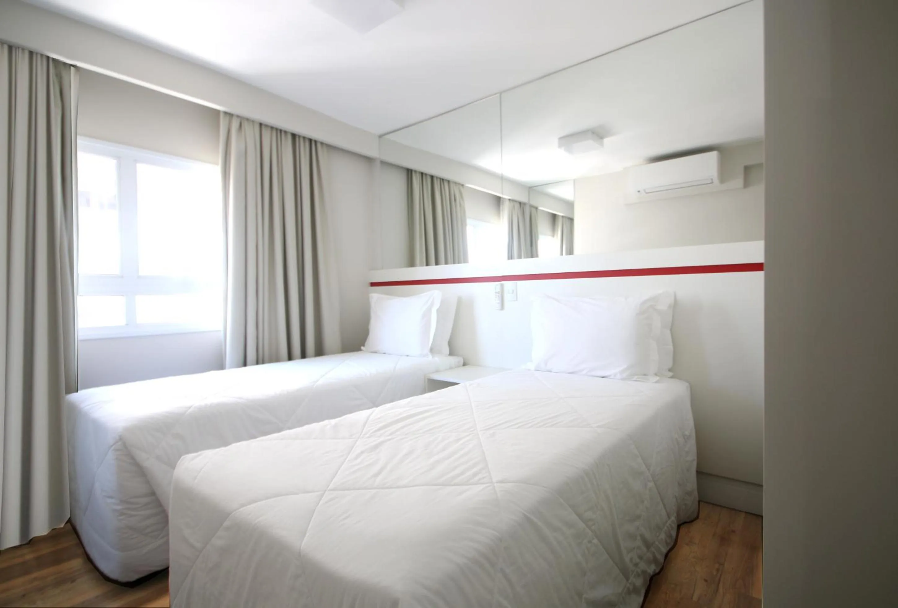 Bed in Ez Aclimação Hotel