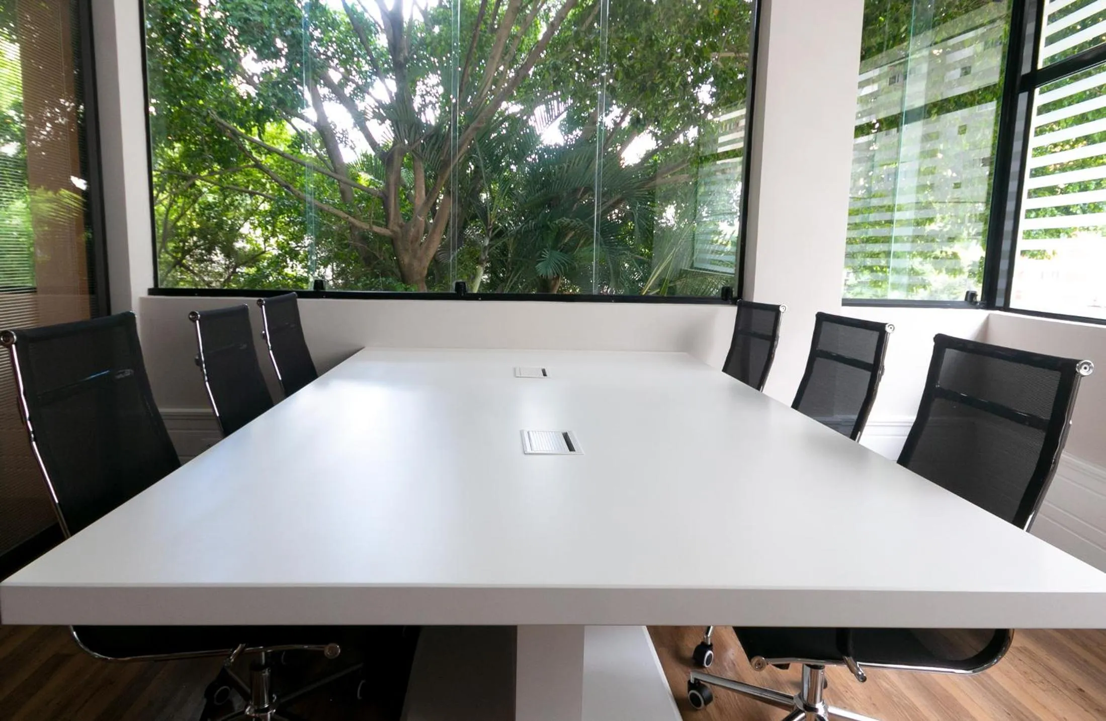 Meeting/conference room in Ez Aclimação Hotel