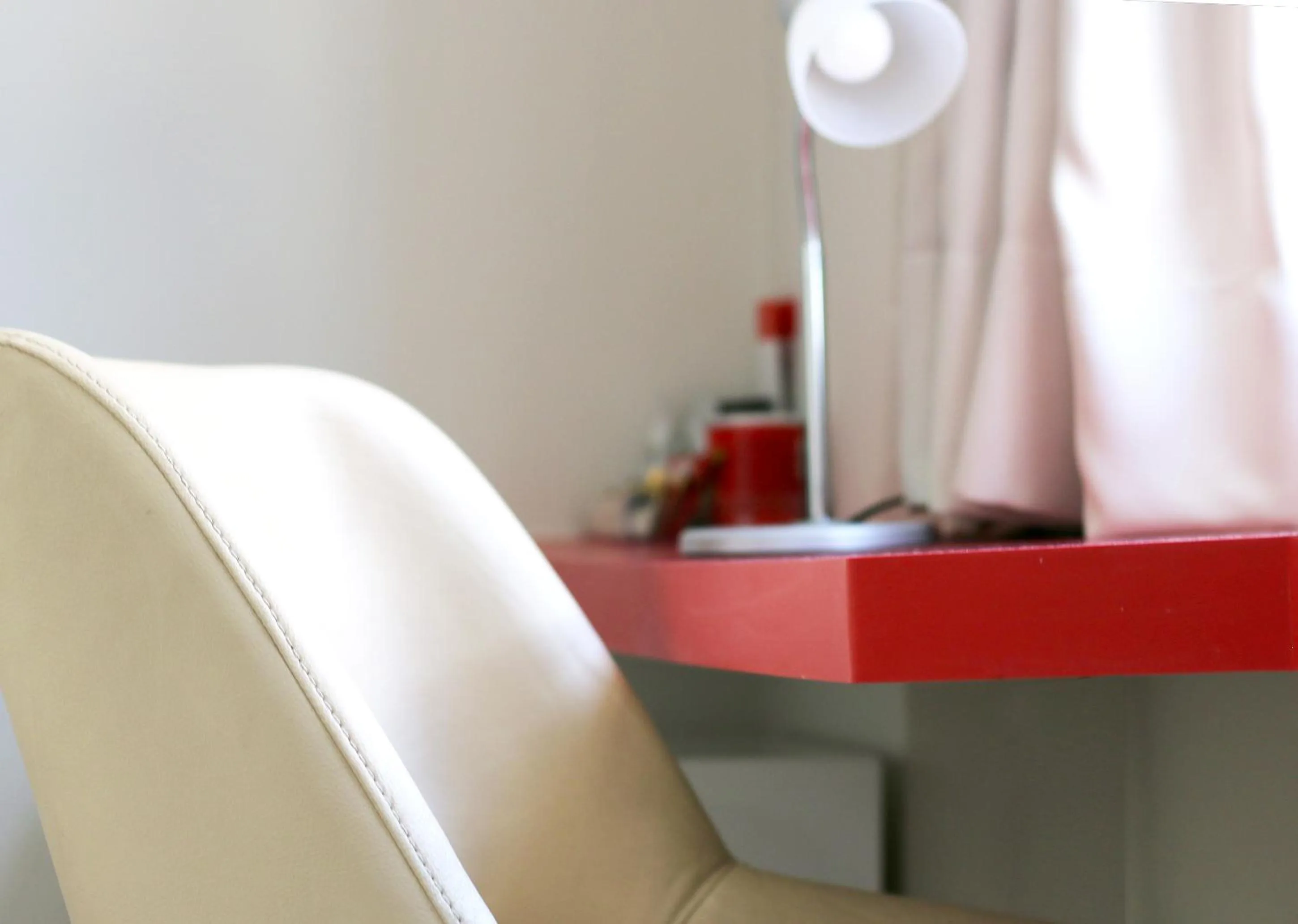 Photo of the whole room in Ez Aclimação Hotel