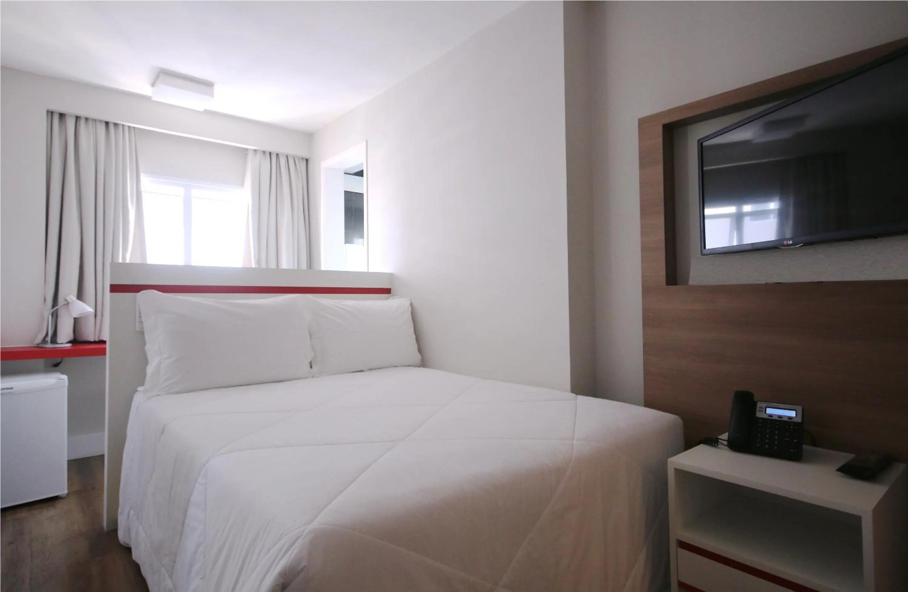 Bed in Ez Aclimação Hotel