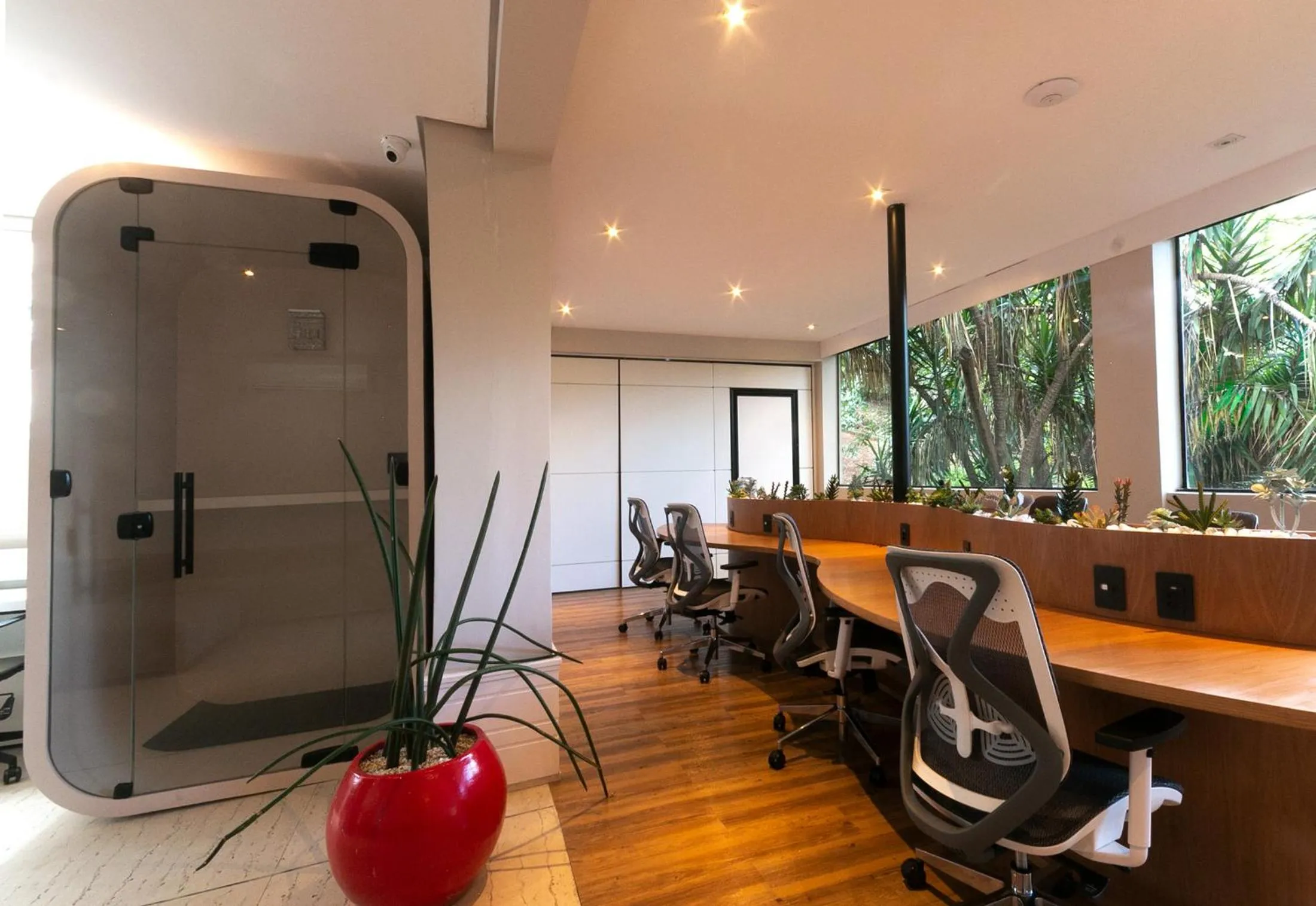 Business facilities in Ez Aclimação Hotel