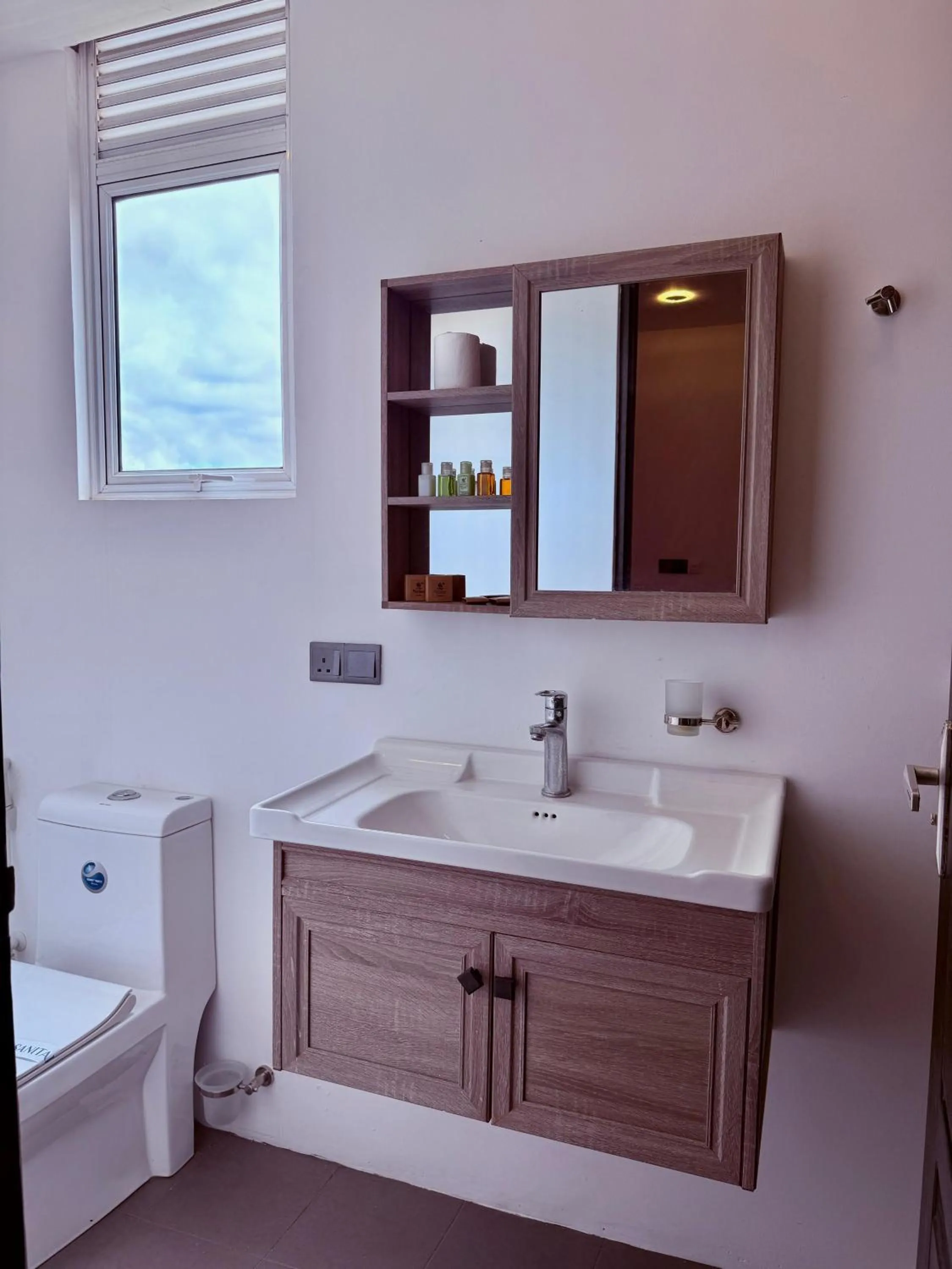 Bathroom in Ruvisha Beach Hotel