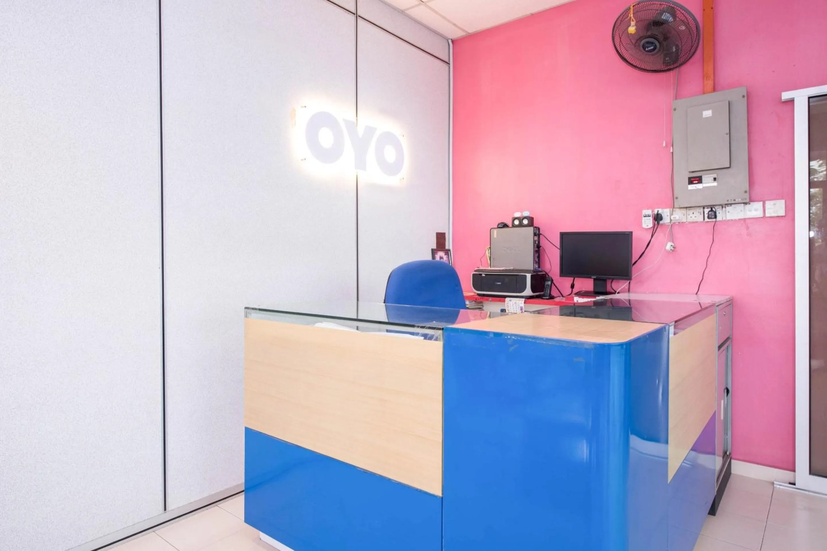 Lobby or reception in Hotel O Rg Motel