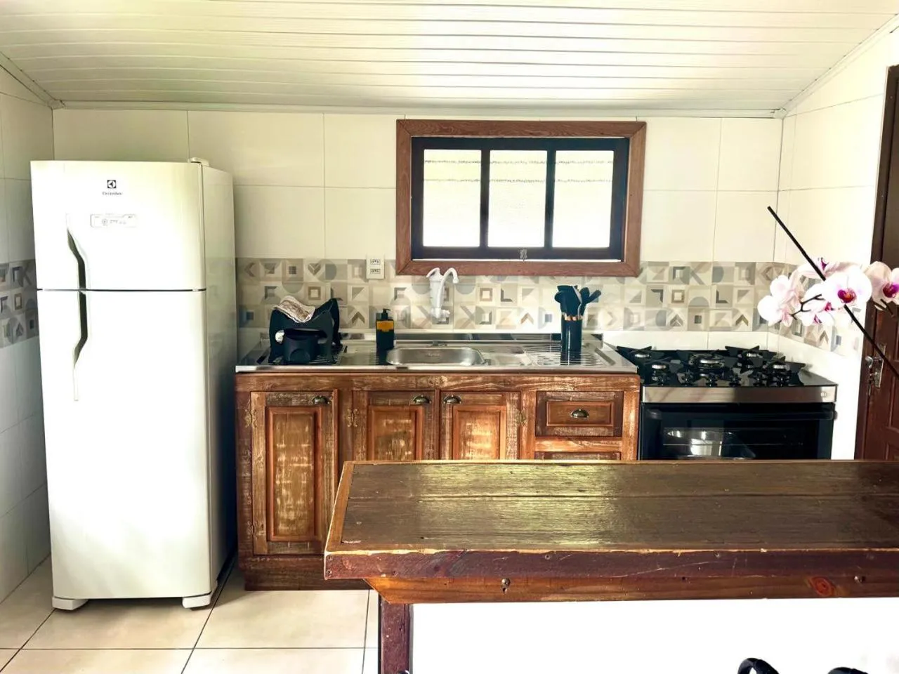 Kitchen or kitchenette in Pousada Lagoa Encantada