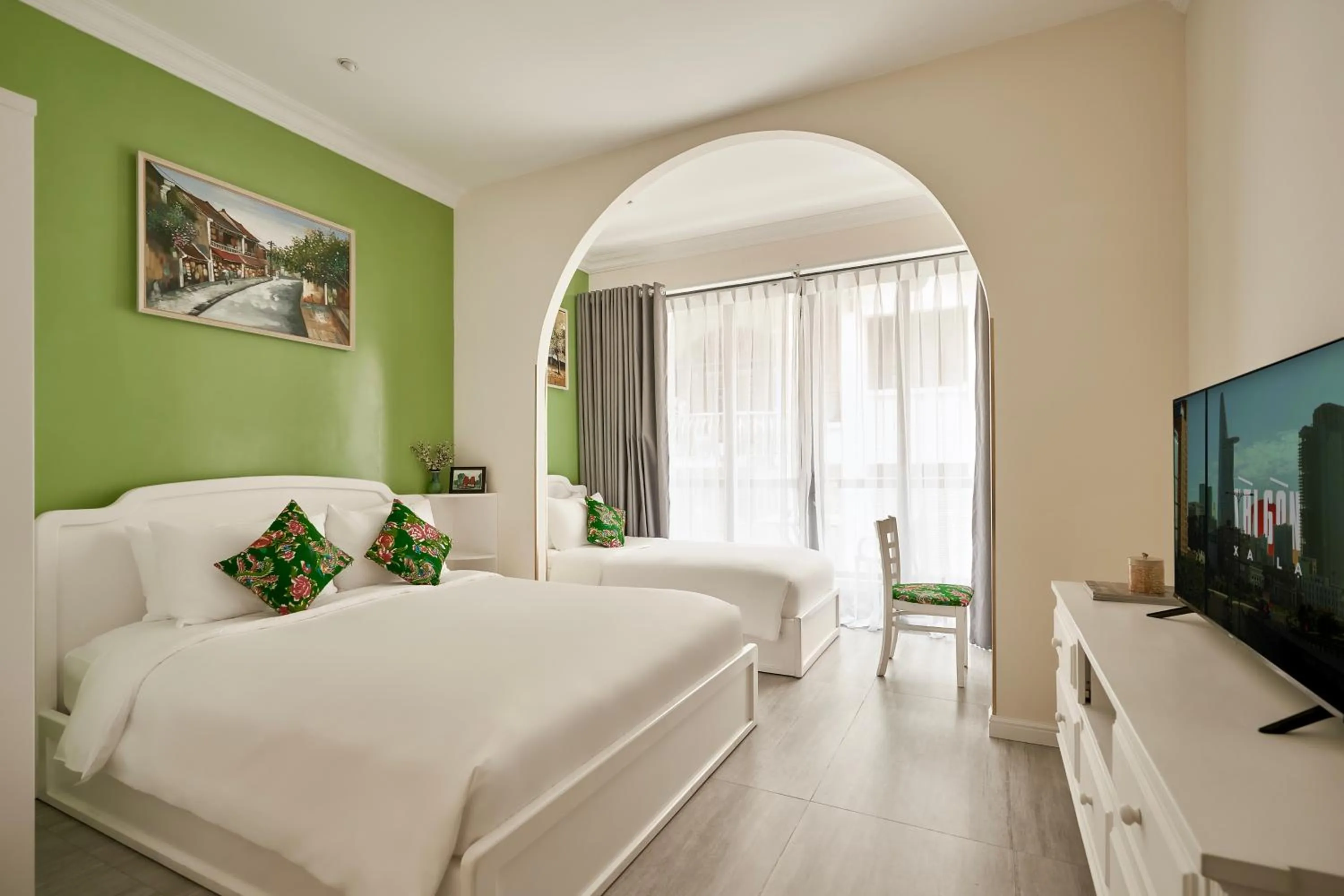 Photo of the whole room, Bed in Chez Mimosa Petite - Free Laundry