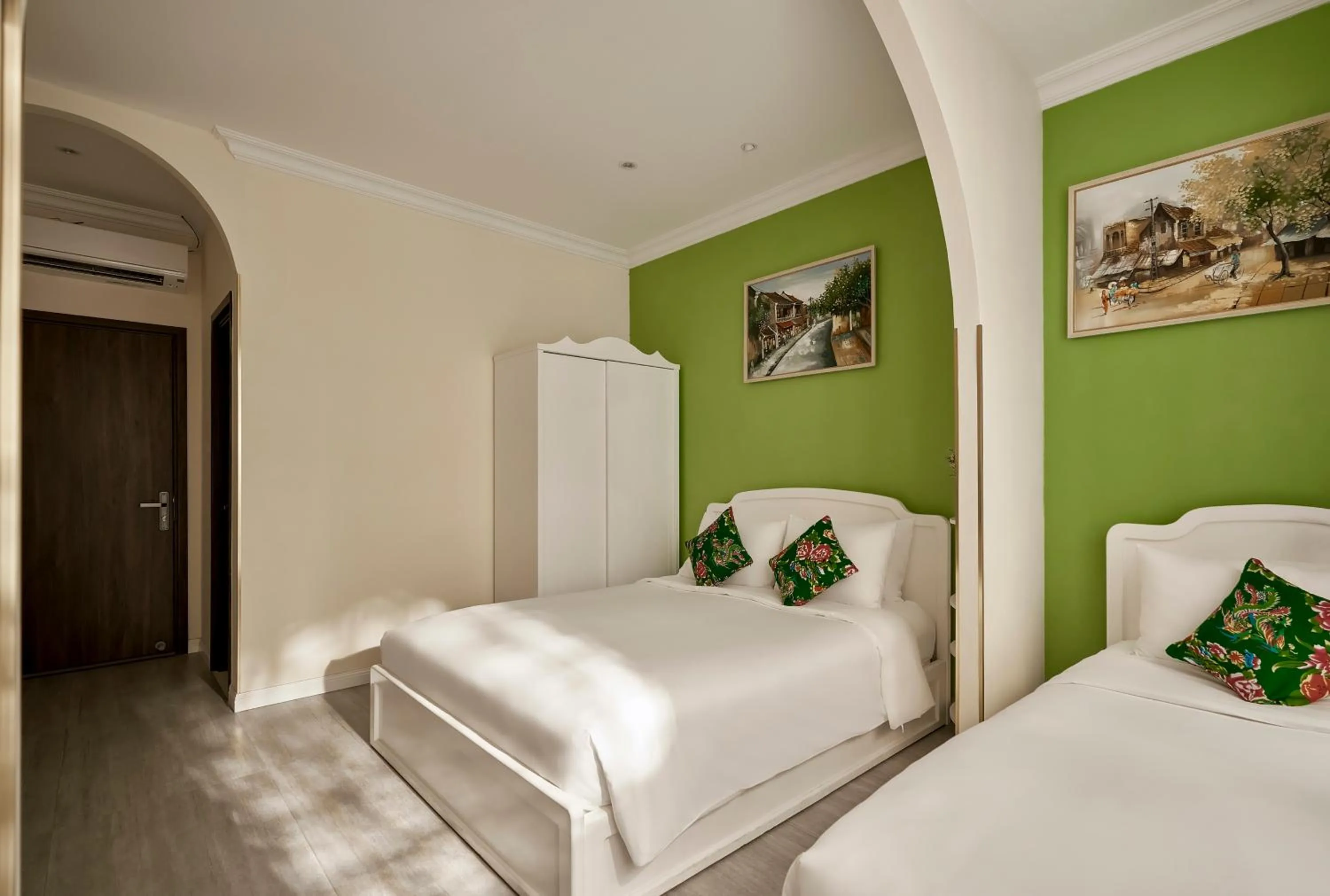 Bed in Chez Mimosa Petite - Free Laundry