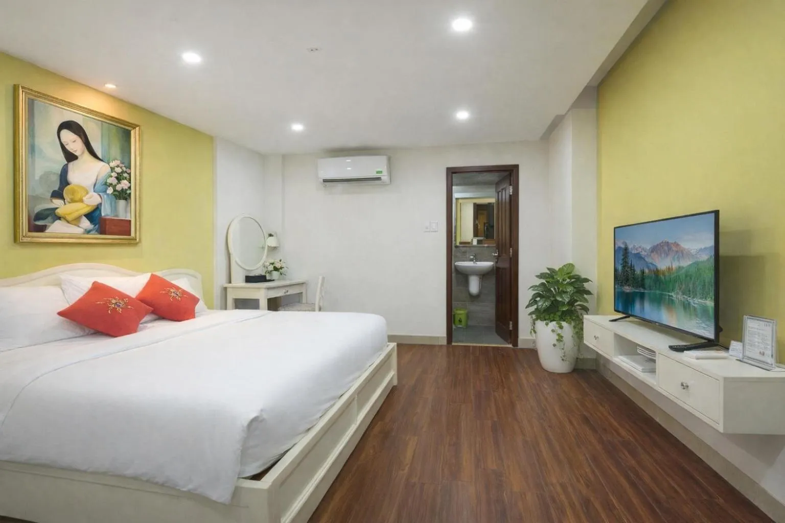 Bed in Chez Mimosa Petite - Free Laundry