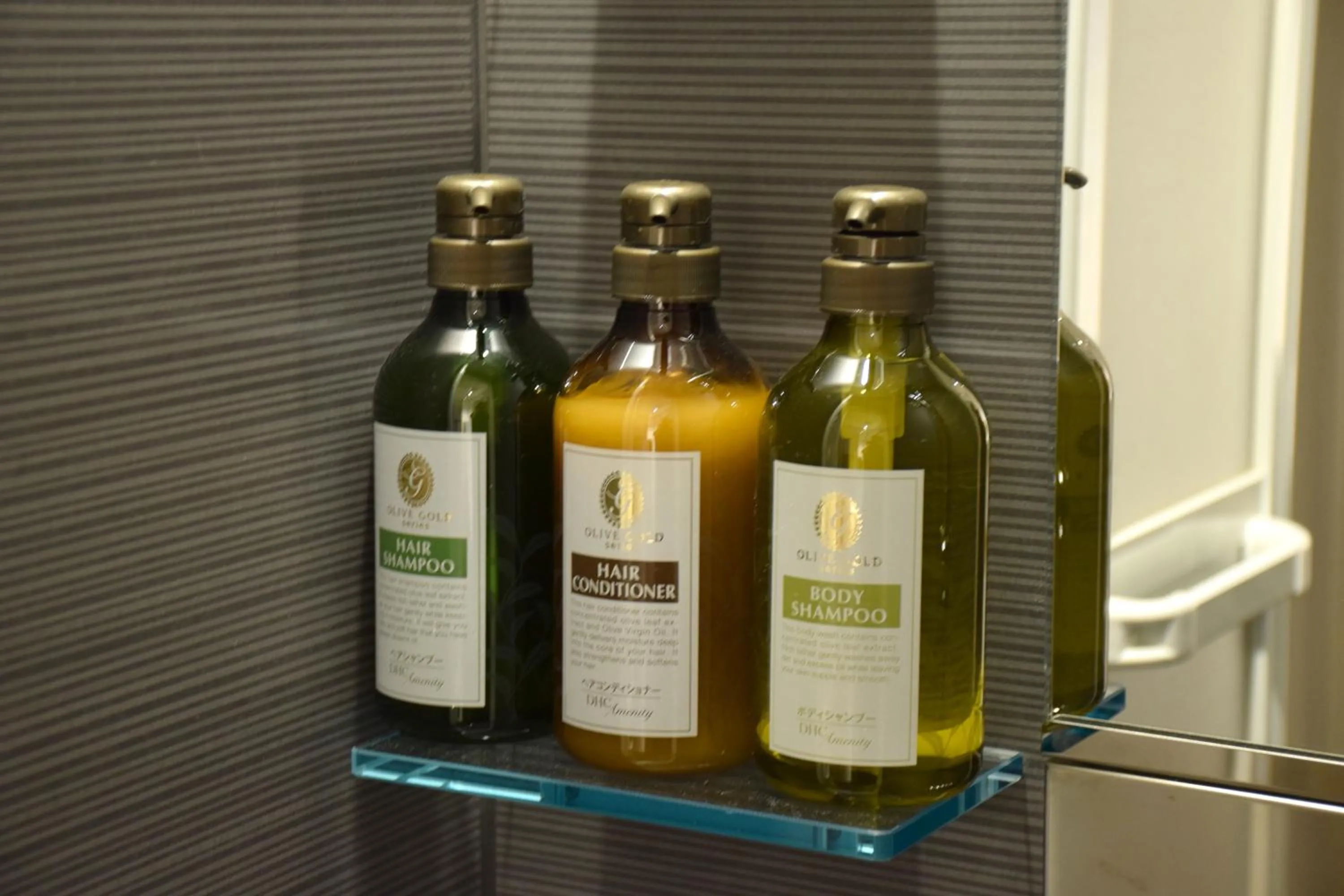 Bathroom in Condominium MIRAHAKONE