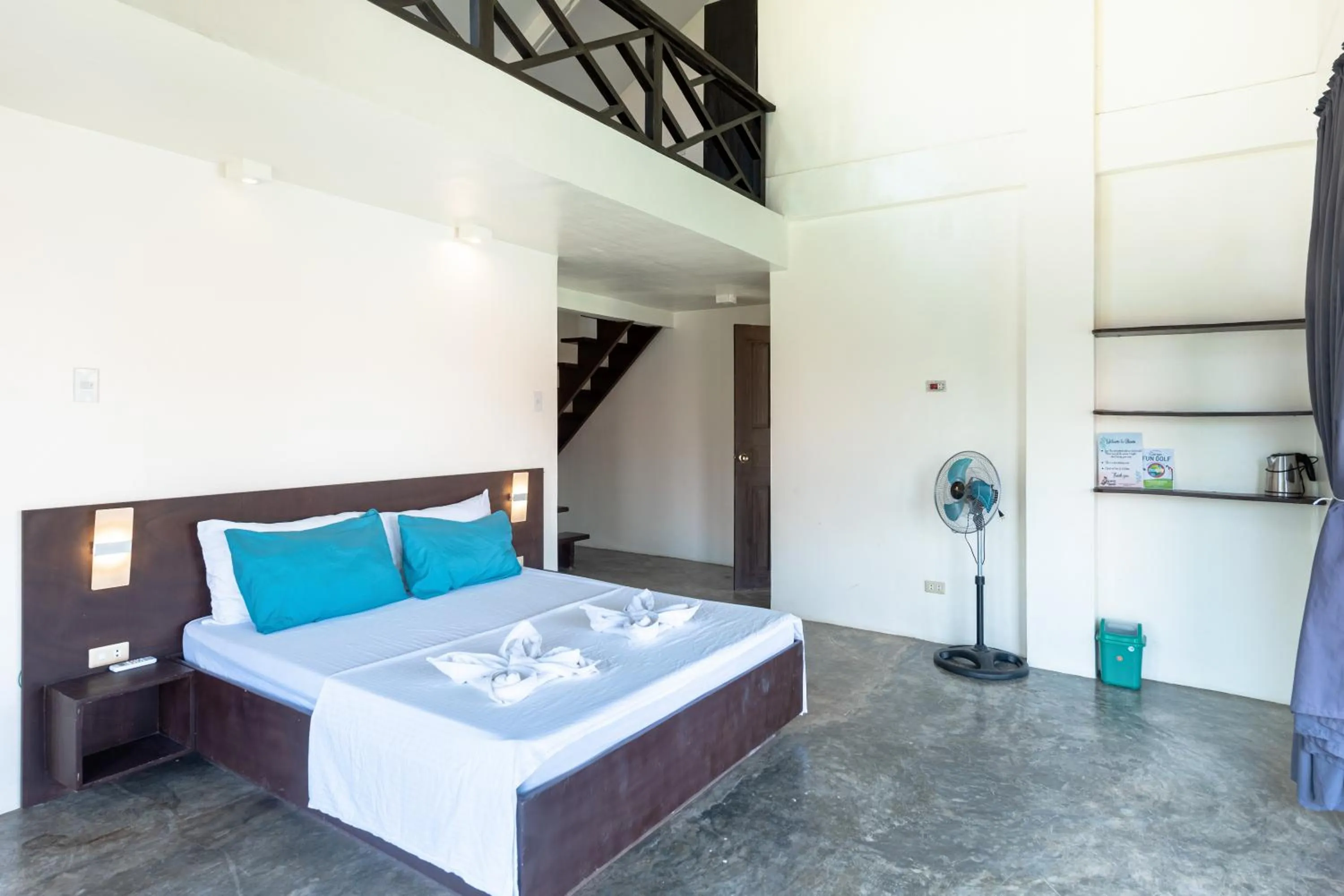 Bed in Ohana Resort Siargao