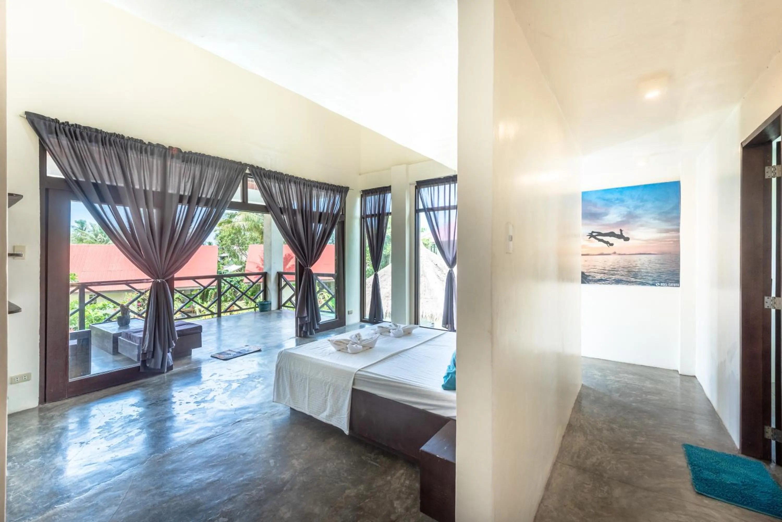 Bed in Ohana Resort Siargao