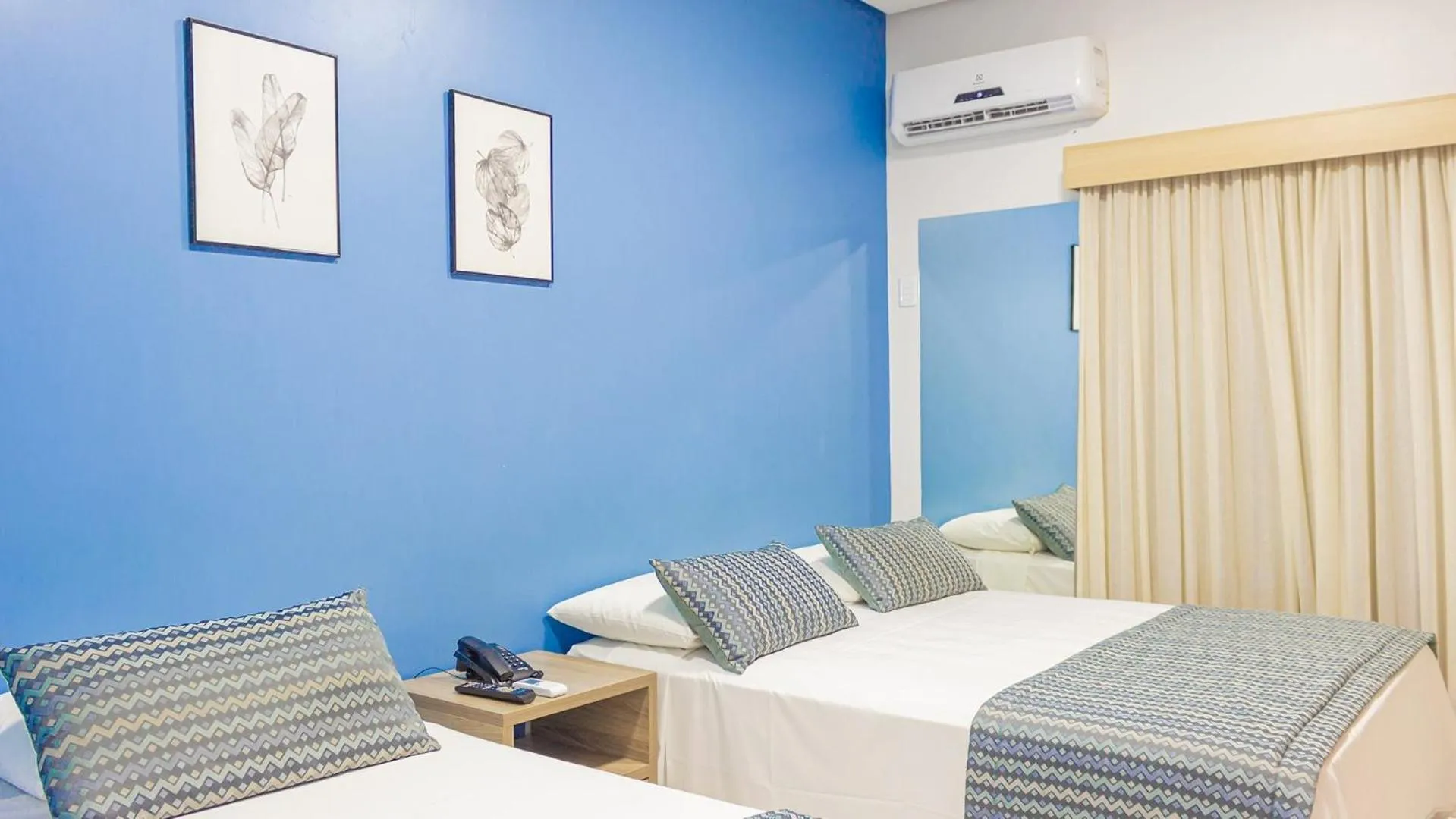 Bedroom, Bed in Lagoa Quente Hotel - LAGOA OFICIAL