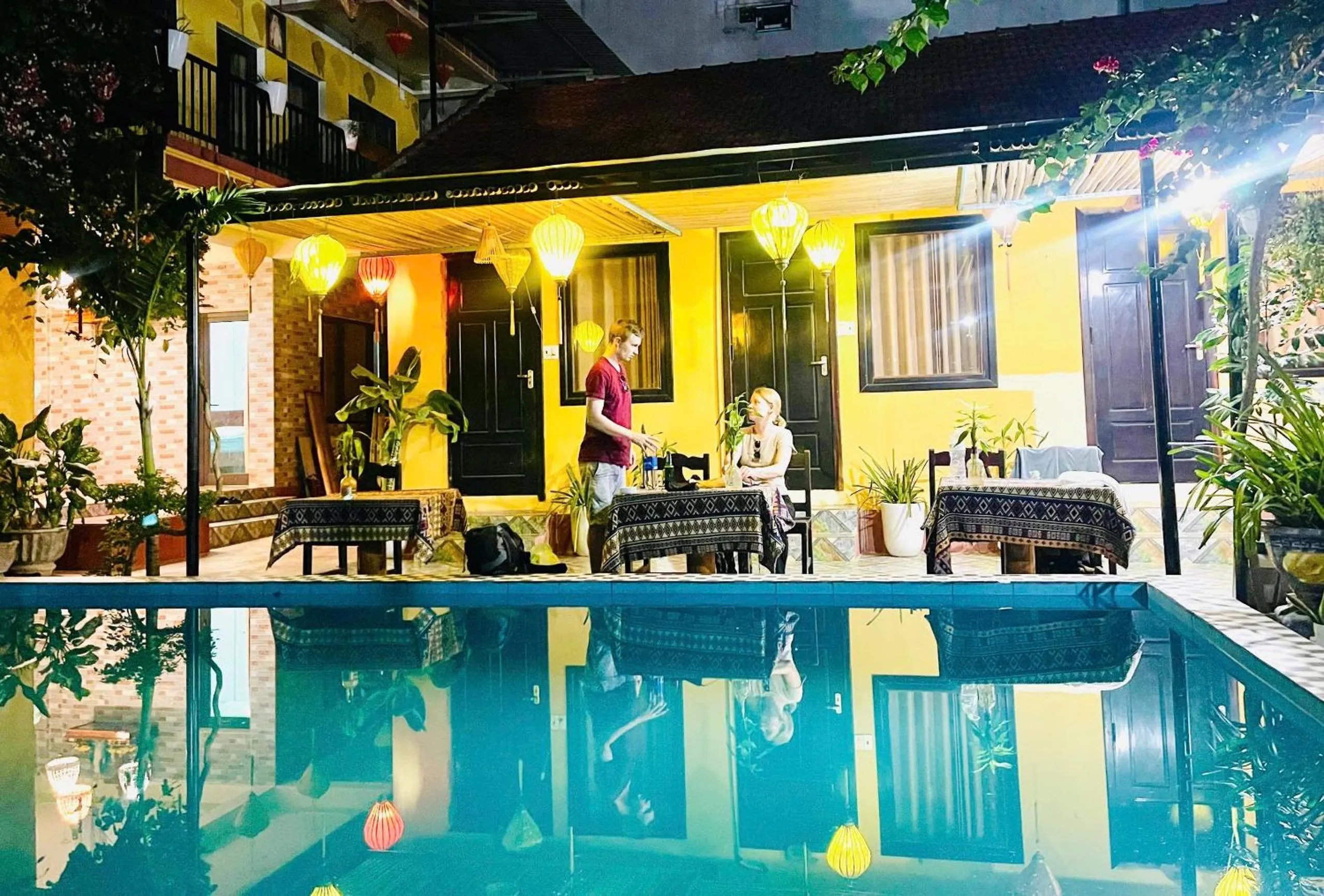 Dining area in Phong Nha Ecolodge Homestay & Tours - Mountain View