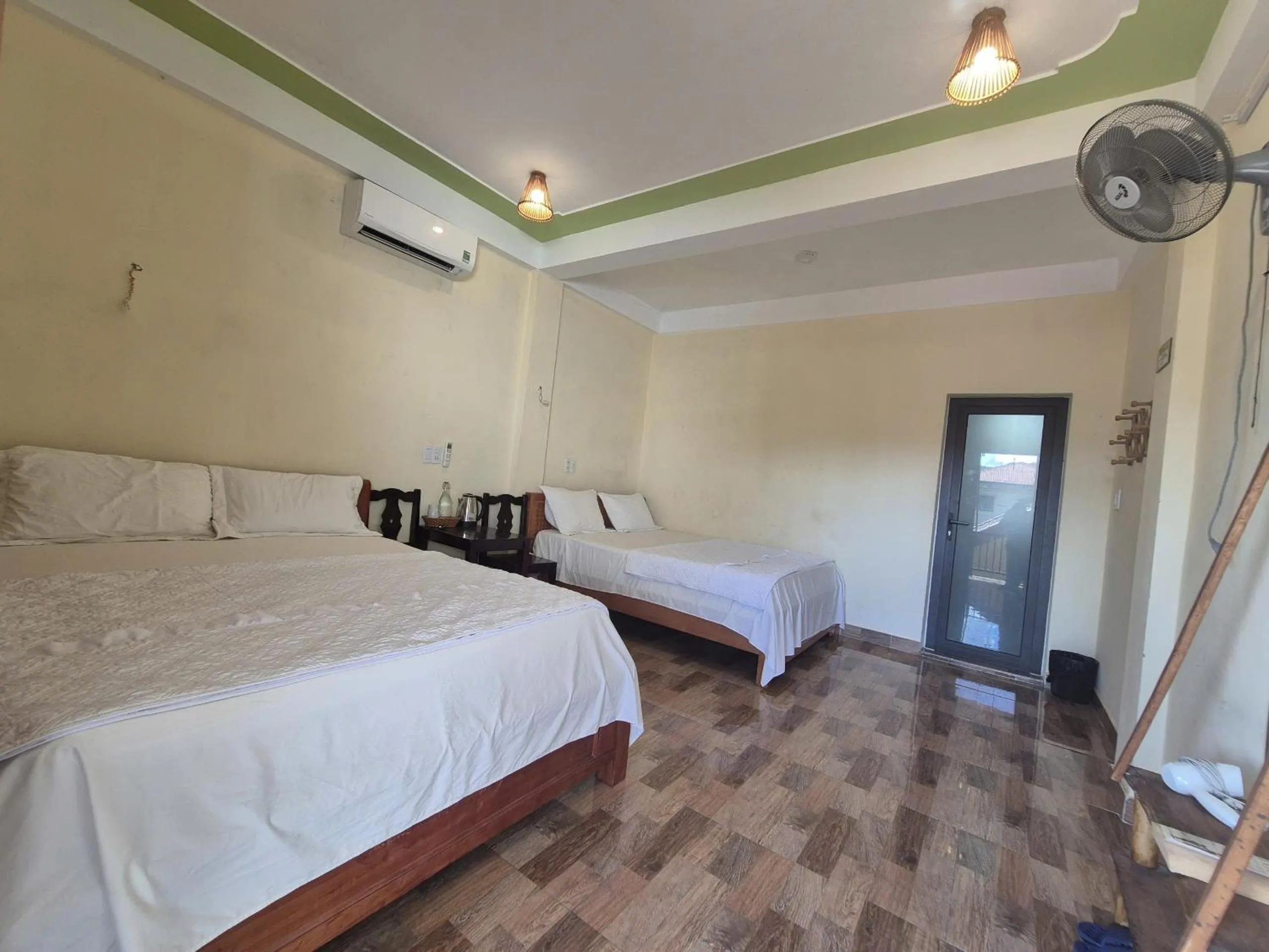 Photo of the whole room, Bed in Phong Nha Ecolodge Homestay & Tours - Mountain View