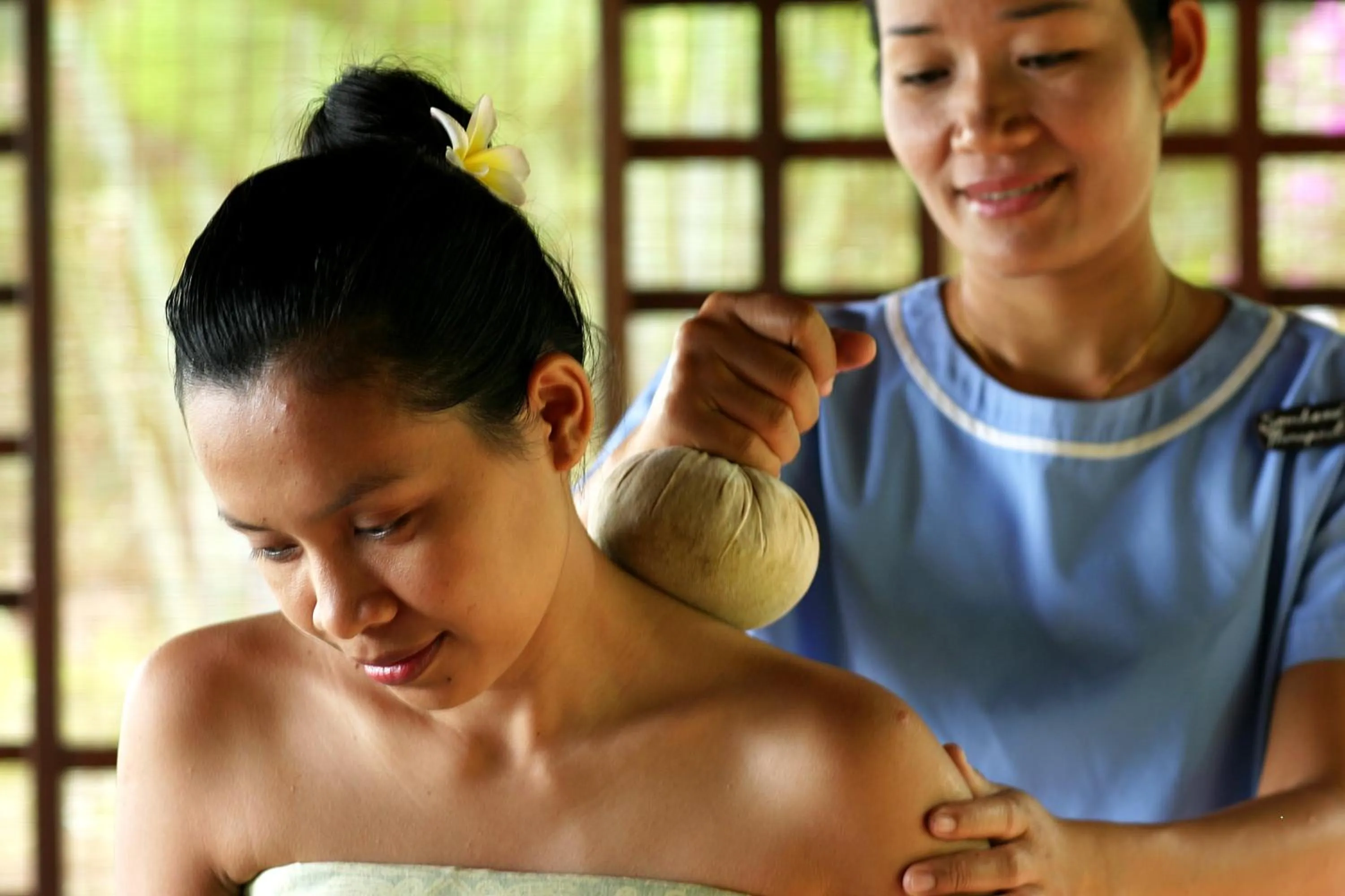 Massage in Eranda Pool Spa Villa, Chaweng Koh Samui
