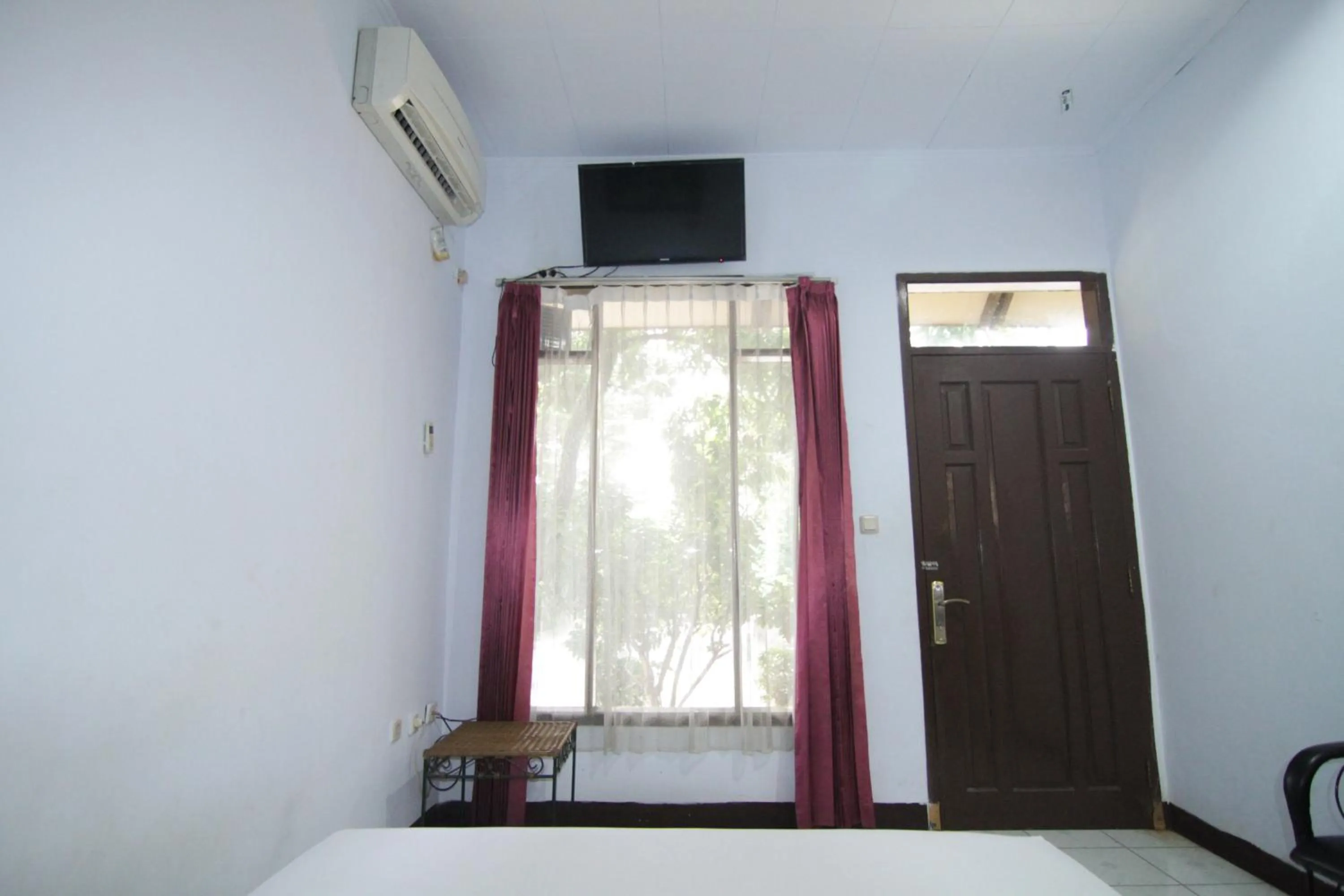 TV and multimedia, Bed in Grand Ciwareng Inn Hotel and Resort