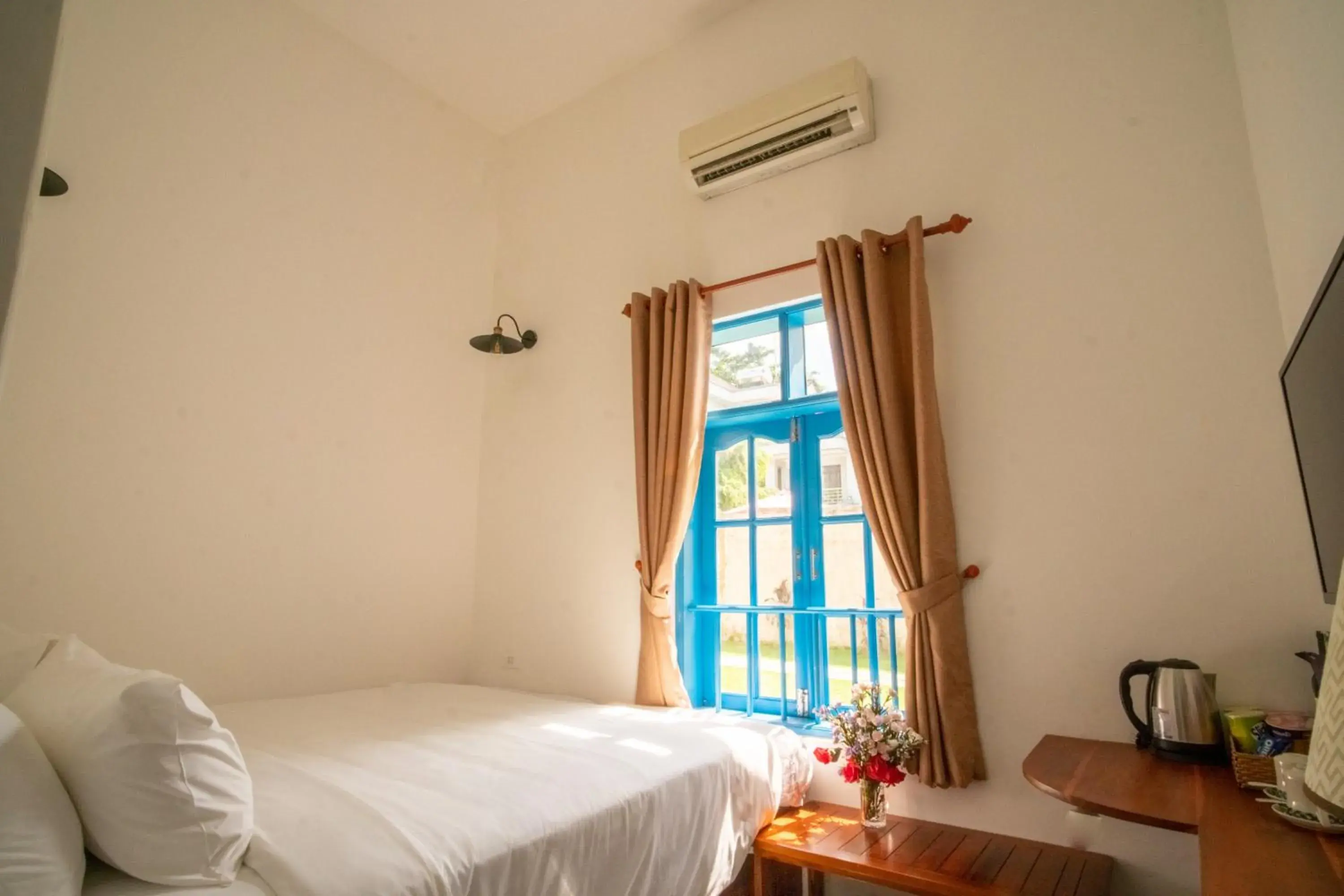 Vida Loca Sunset Beach Resort Vida Loca Sunset Beach Resort