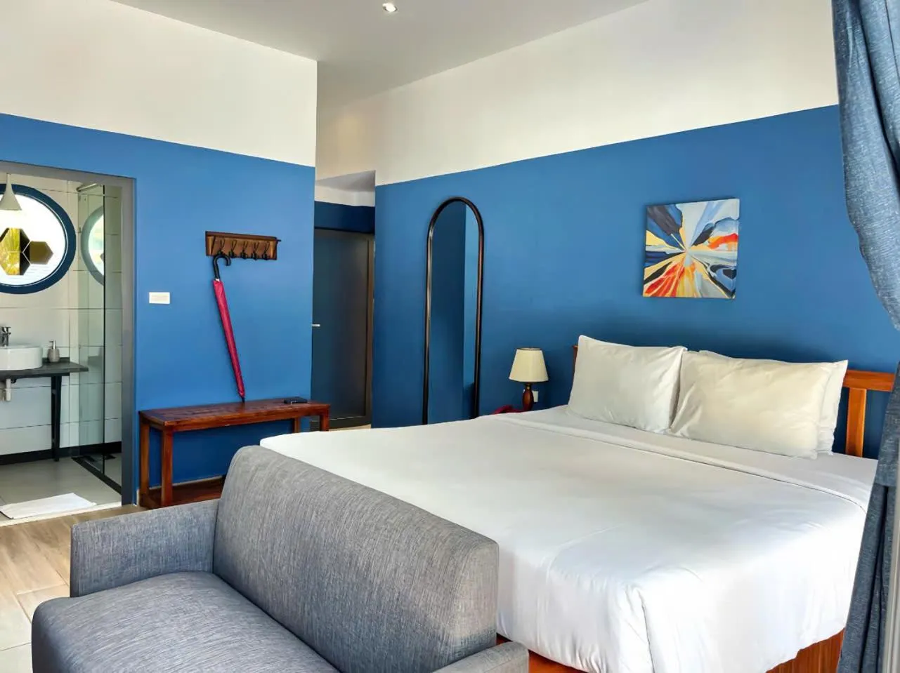 Bedroom, Bed in Vida Loca Sunset Beach Resort