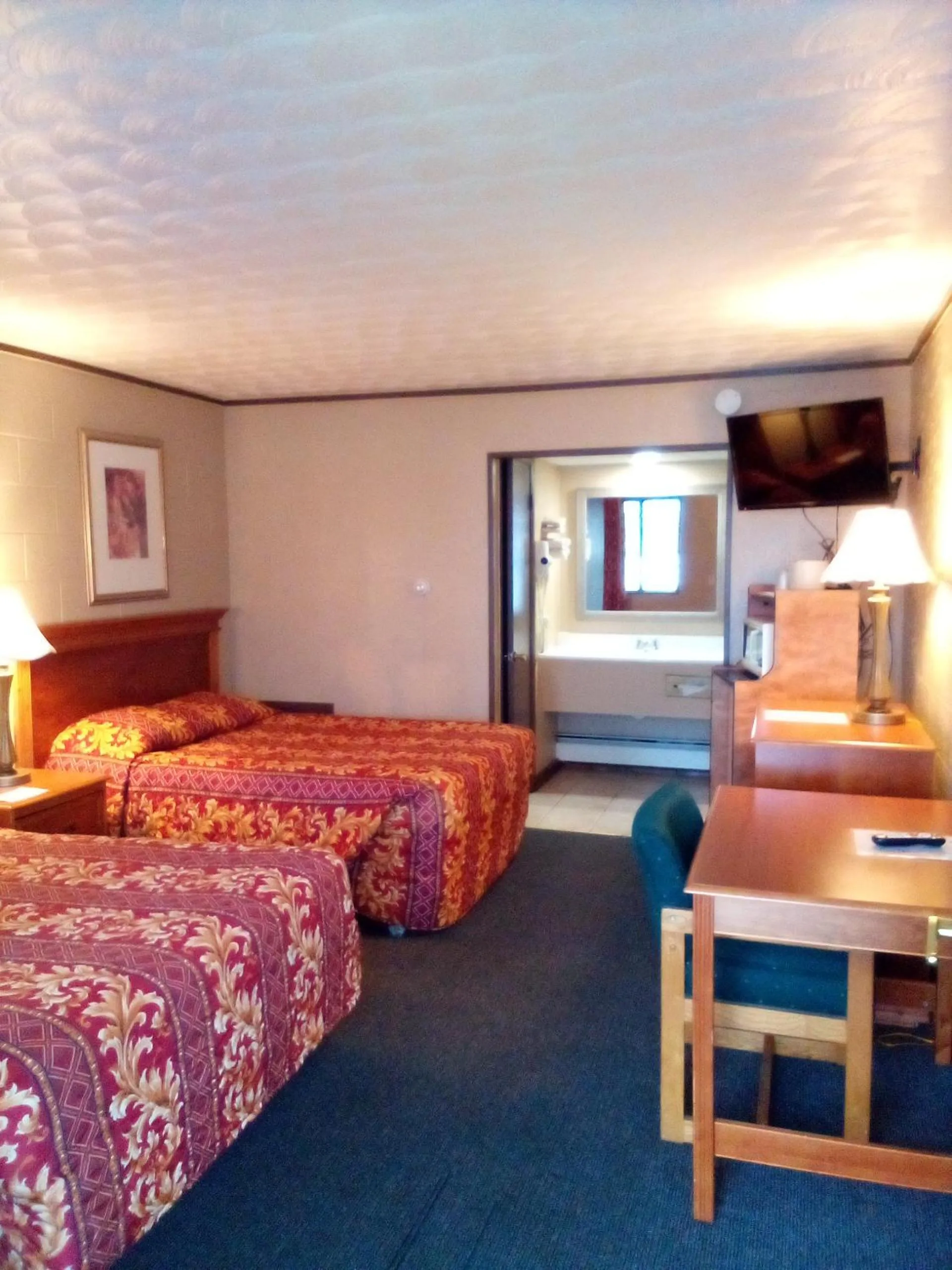 Granada Inn Motel - Kalkaska