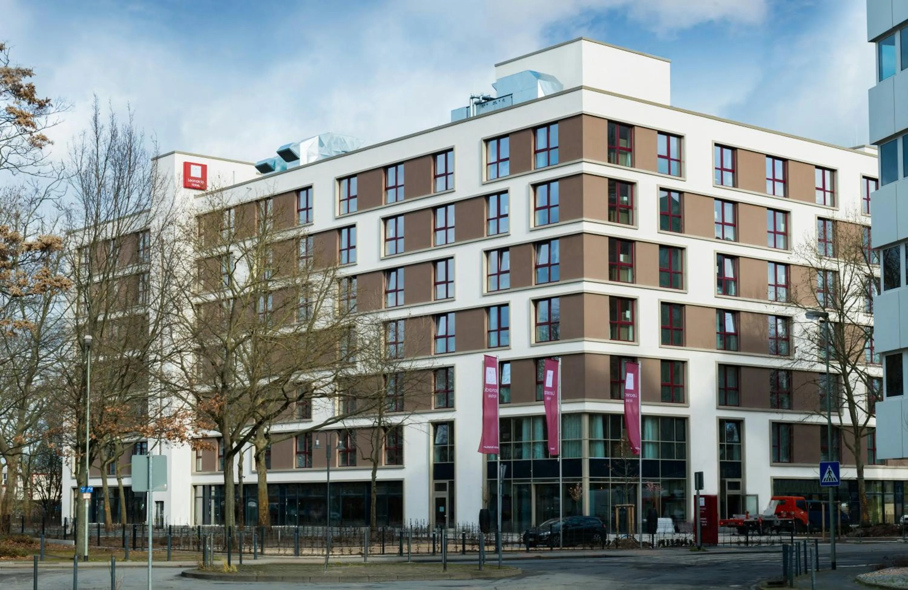 Property building in Leonardo Hotel Offenbach Frankfurt