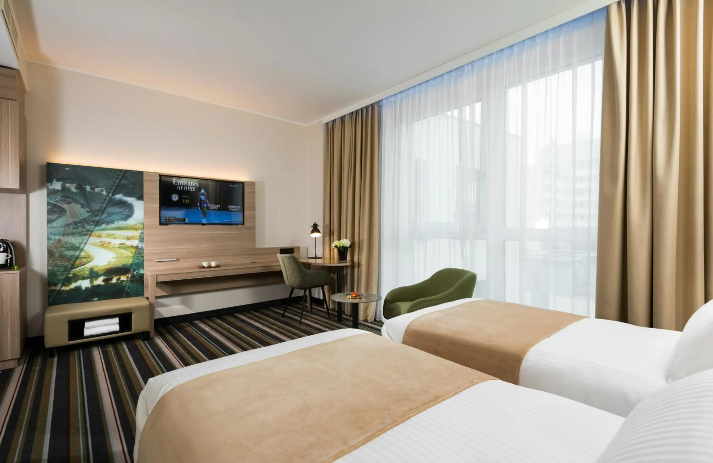 Photo of the whole room, Bed in Leonardo Hotel Offenbach Frankfurt