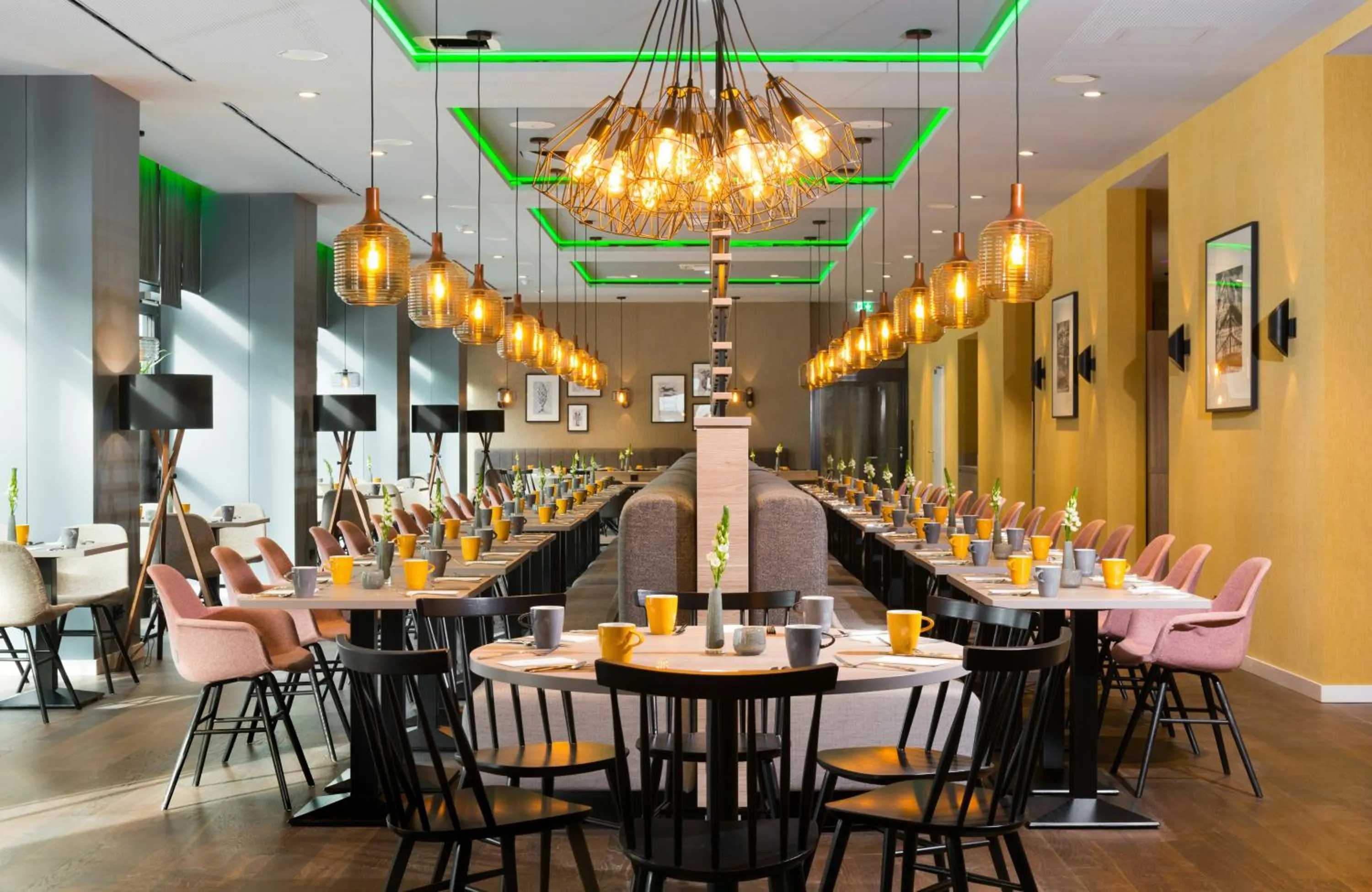 Breakfast in Leonardo Hotel Offenbach Frankfurt