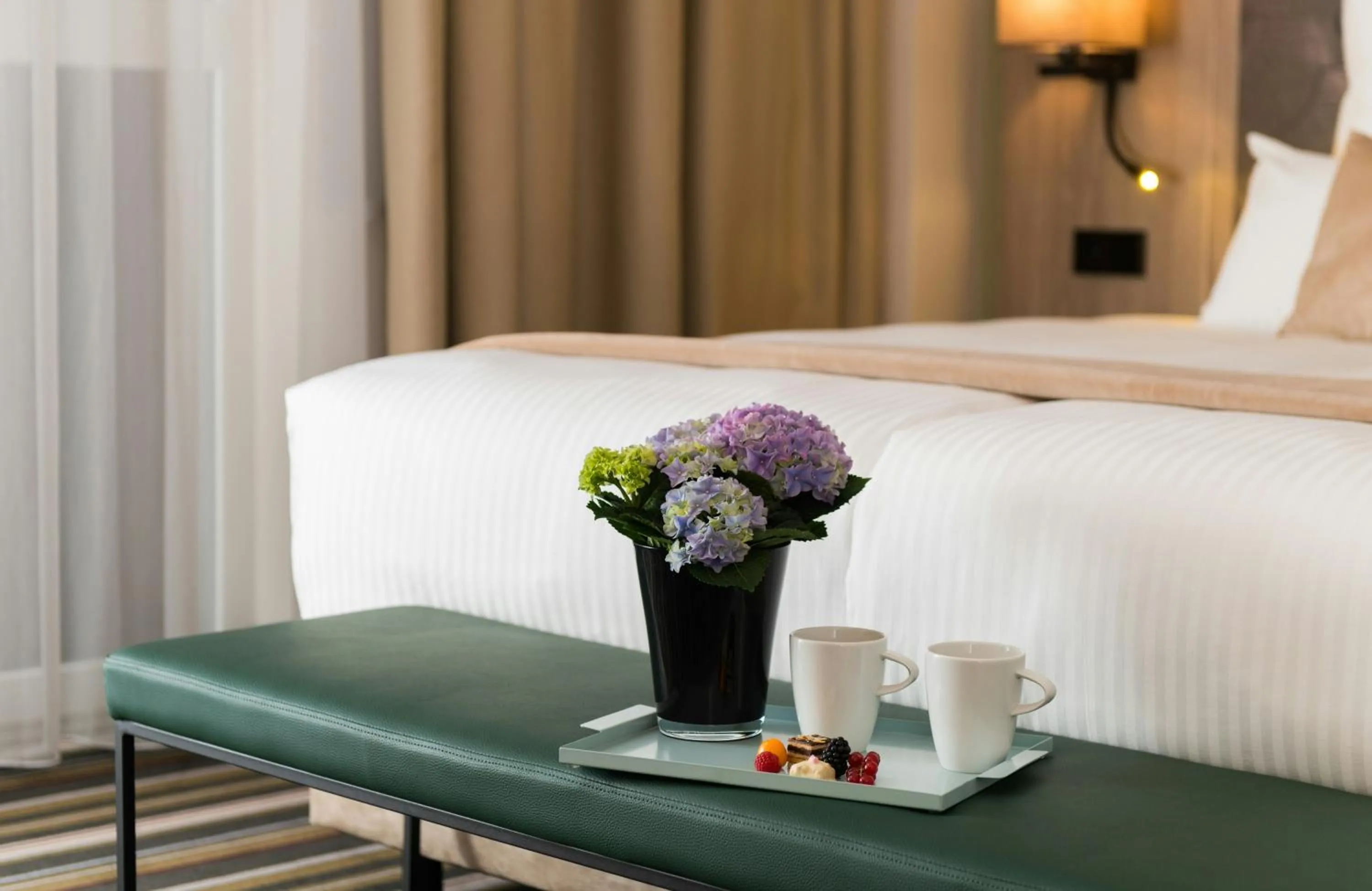 Photo of the whole room, Bed in Leonardo Hotel Offenbach Frankfurt