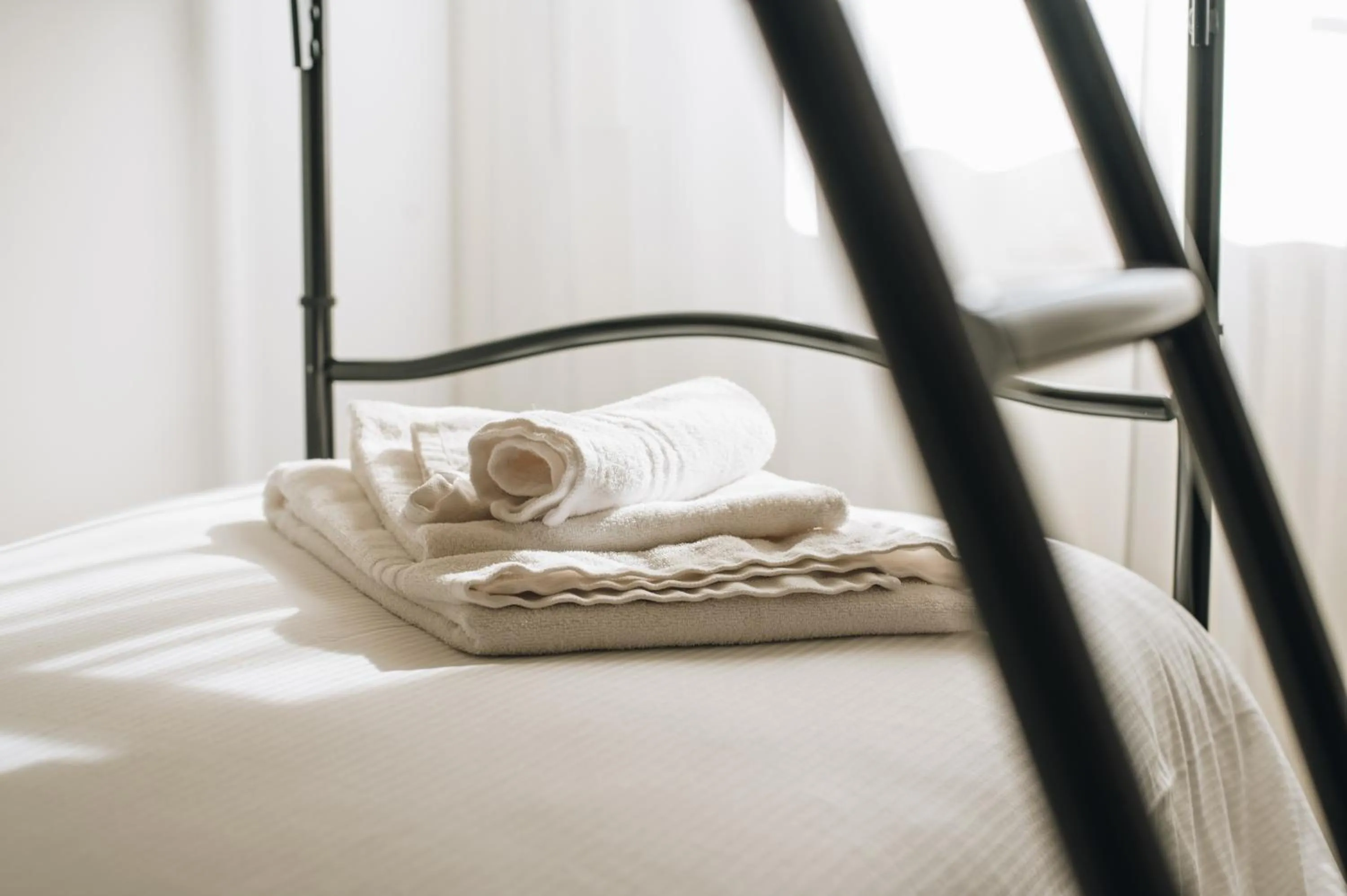 Bedroom, Bed in UniHo Hostel