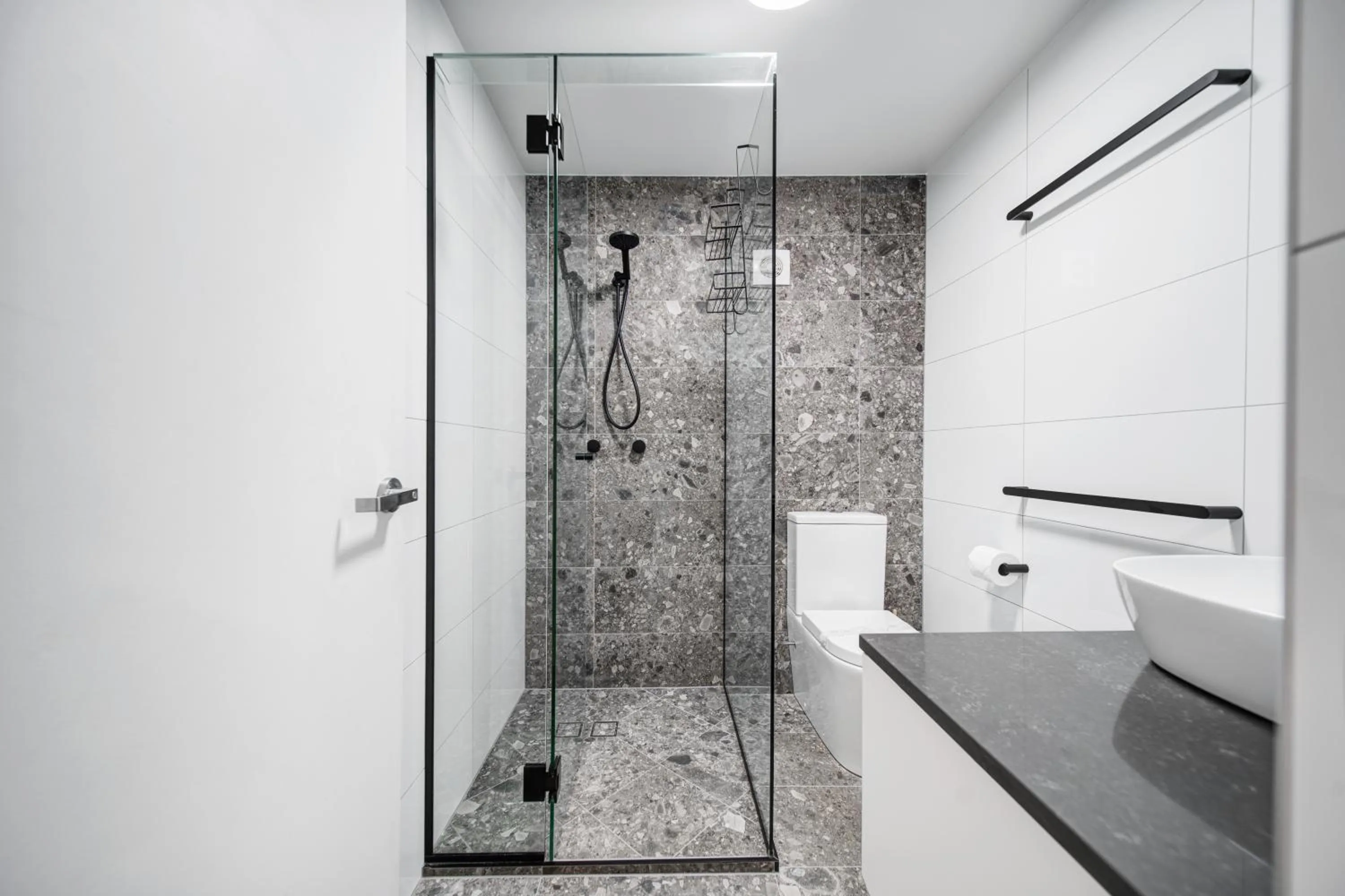 Shower in Beachcomber Peregian Beach