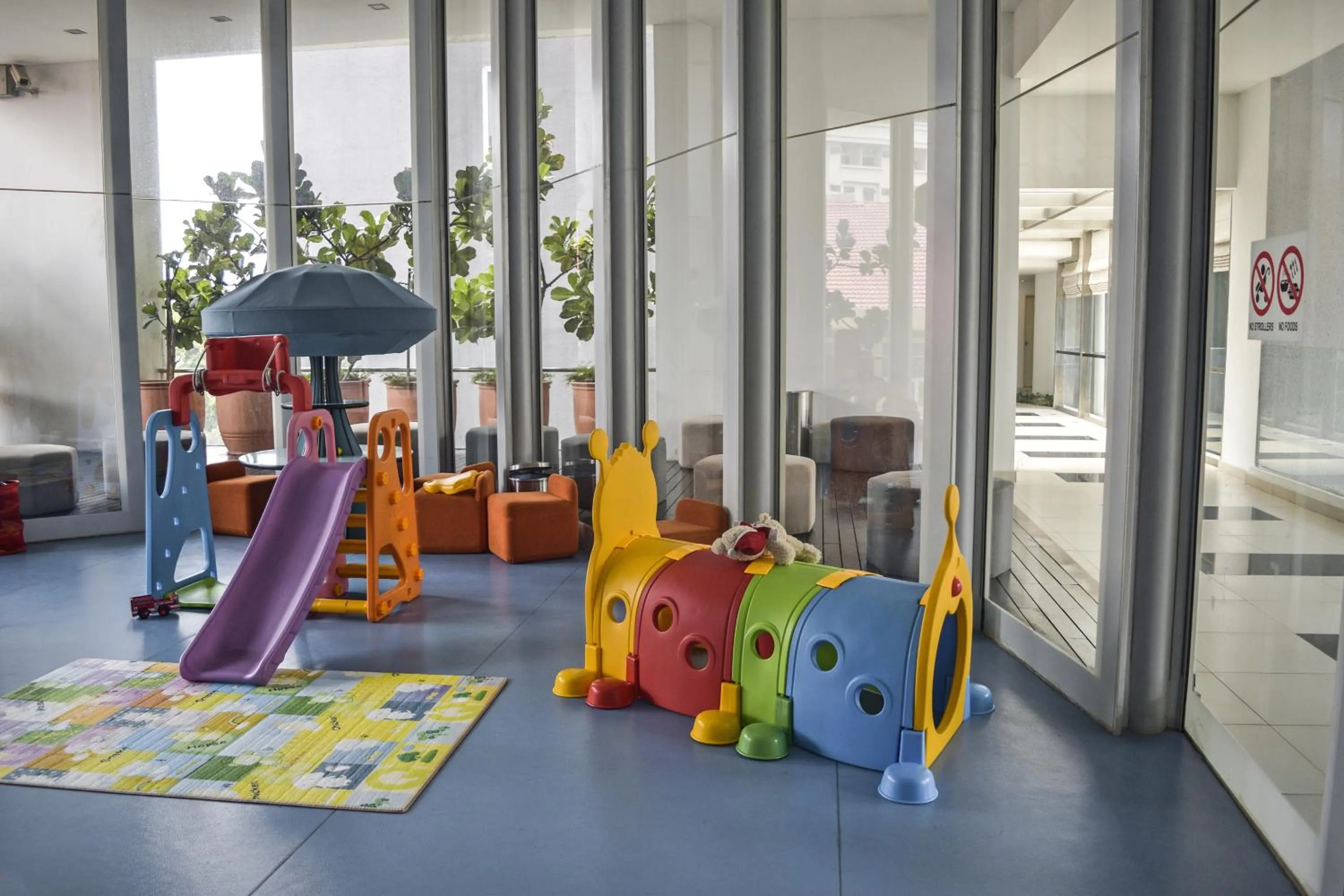 Children play ground in Lanson Place Bukit Ceylon