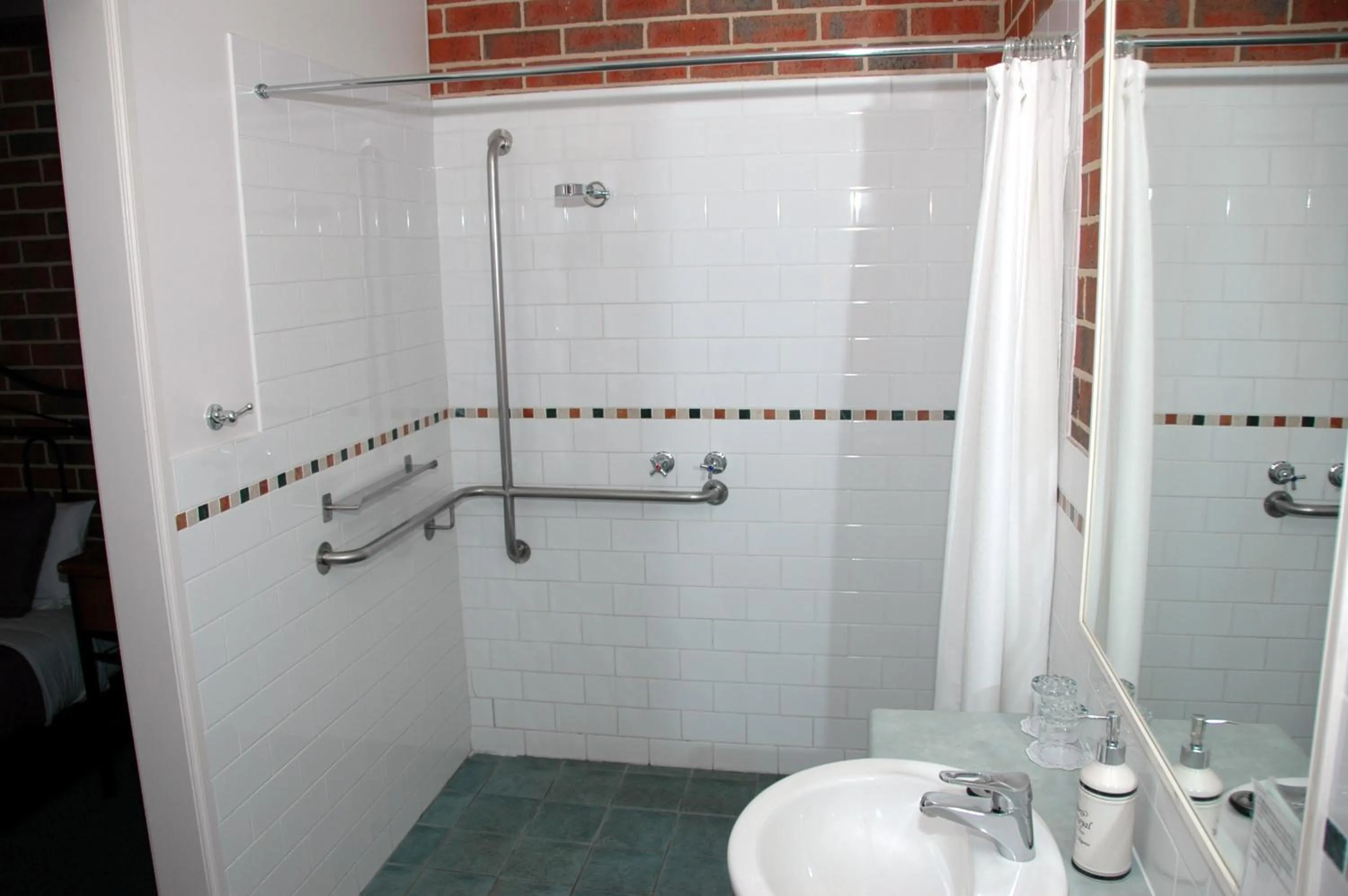 Shower in Poachers Paradise